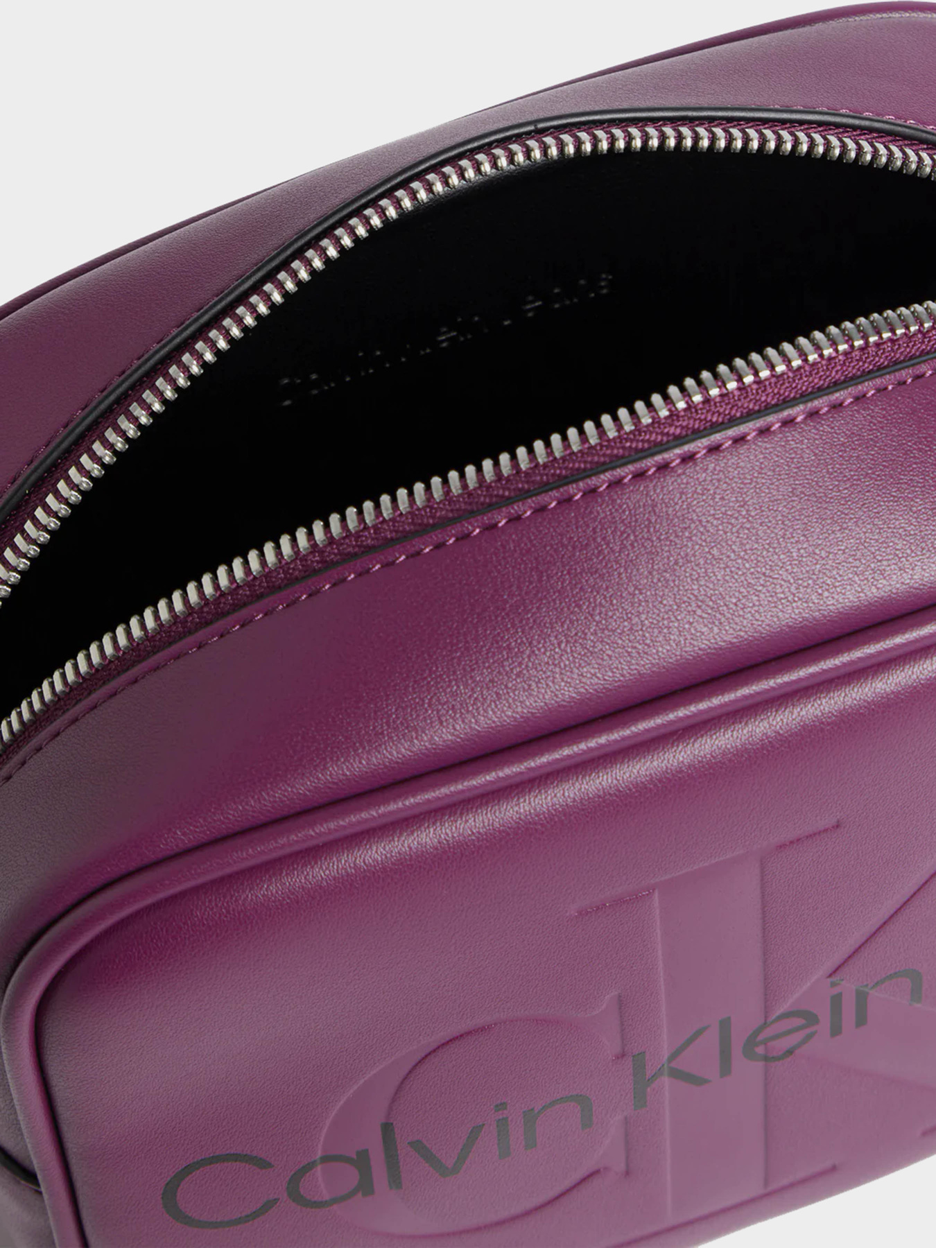 Сумки Calvin Klein модель K60K610275-VAC Фото