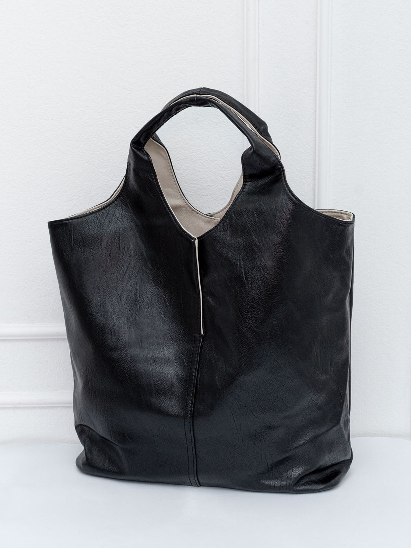 Шопер ISSA Plus модель SU3-84_blackmilky Шопер ISSA Plus модель SU3-84_blackmilky Фото