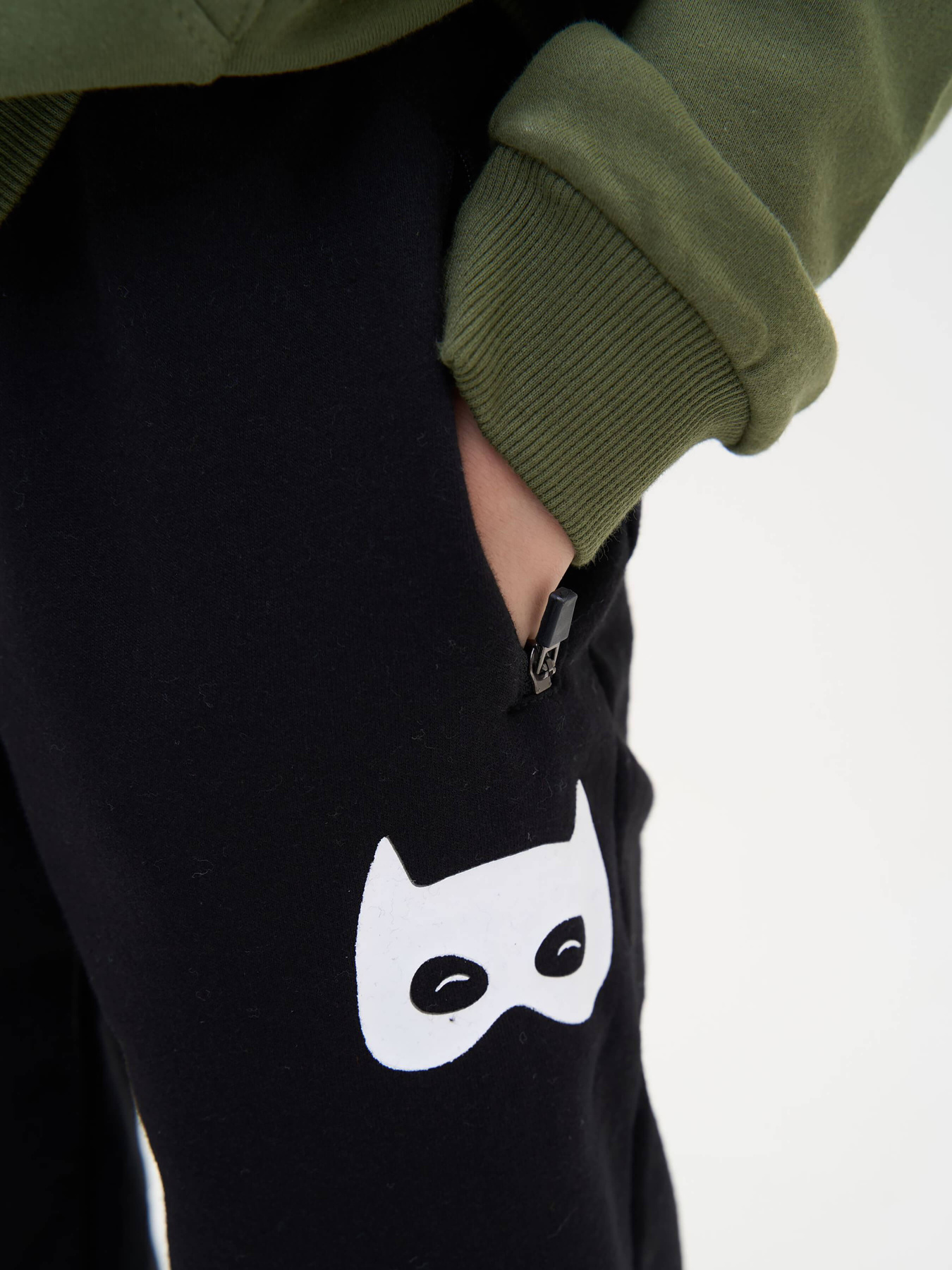 Штаны спортивные YUMSTER модель YU.12.24.006 Фото