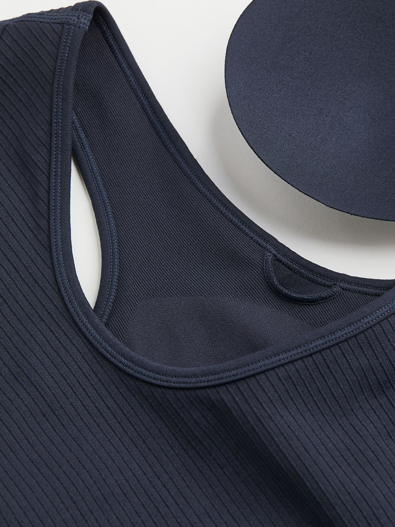 Спортивний топ H&M модель 69001 Фото