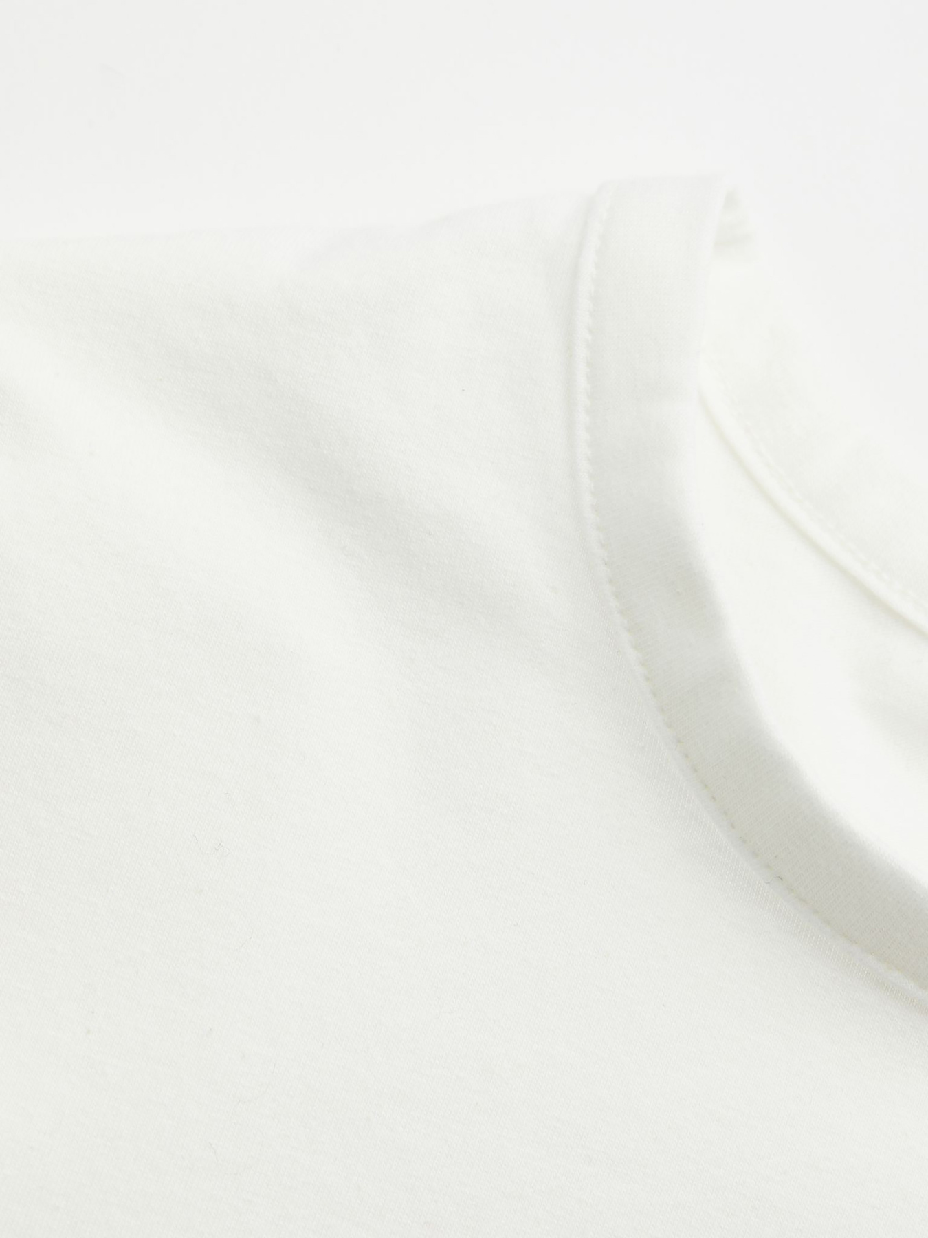 Футболка H&M модель 69107 Футболка H&M модель 69107 Фото