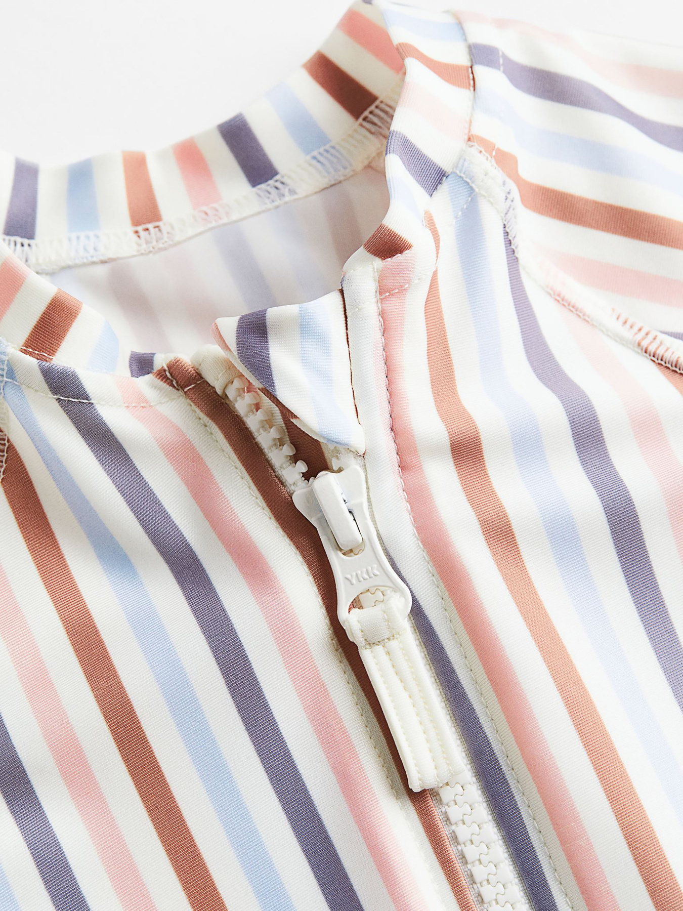 Костюм для плавания H&M модель 69155 Костюм для плавания H&M модель 69155 Фото