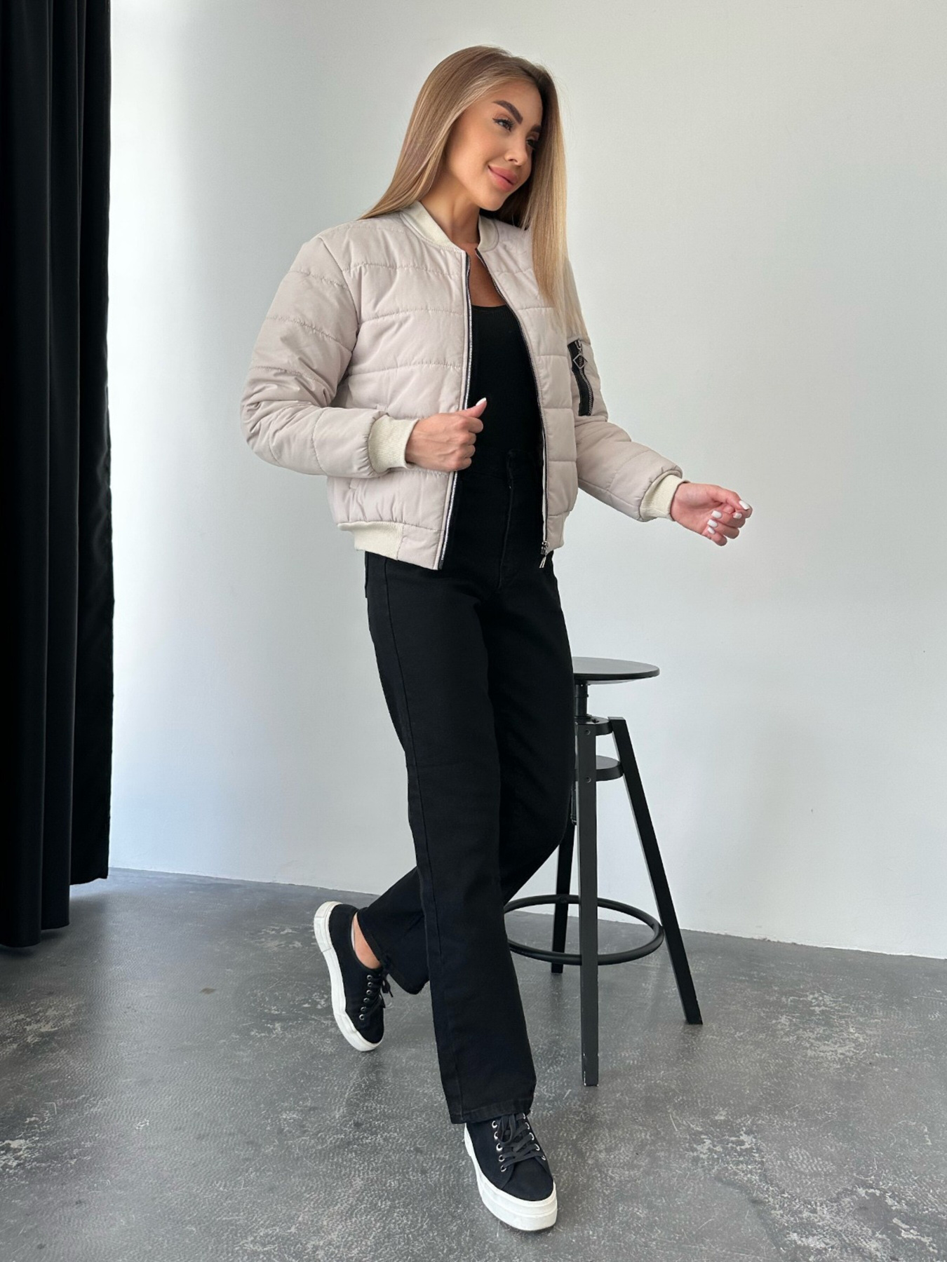 Бомбер ISSA Plus модель SA-482_бежевый Фото