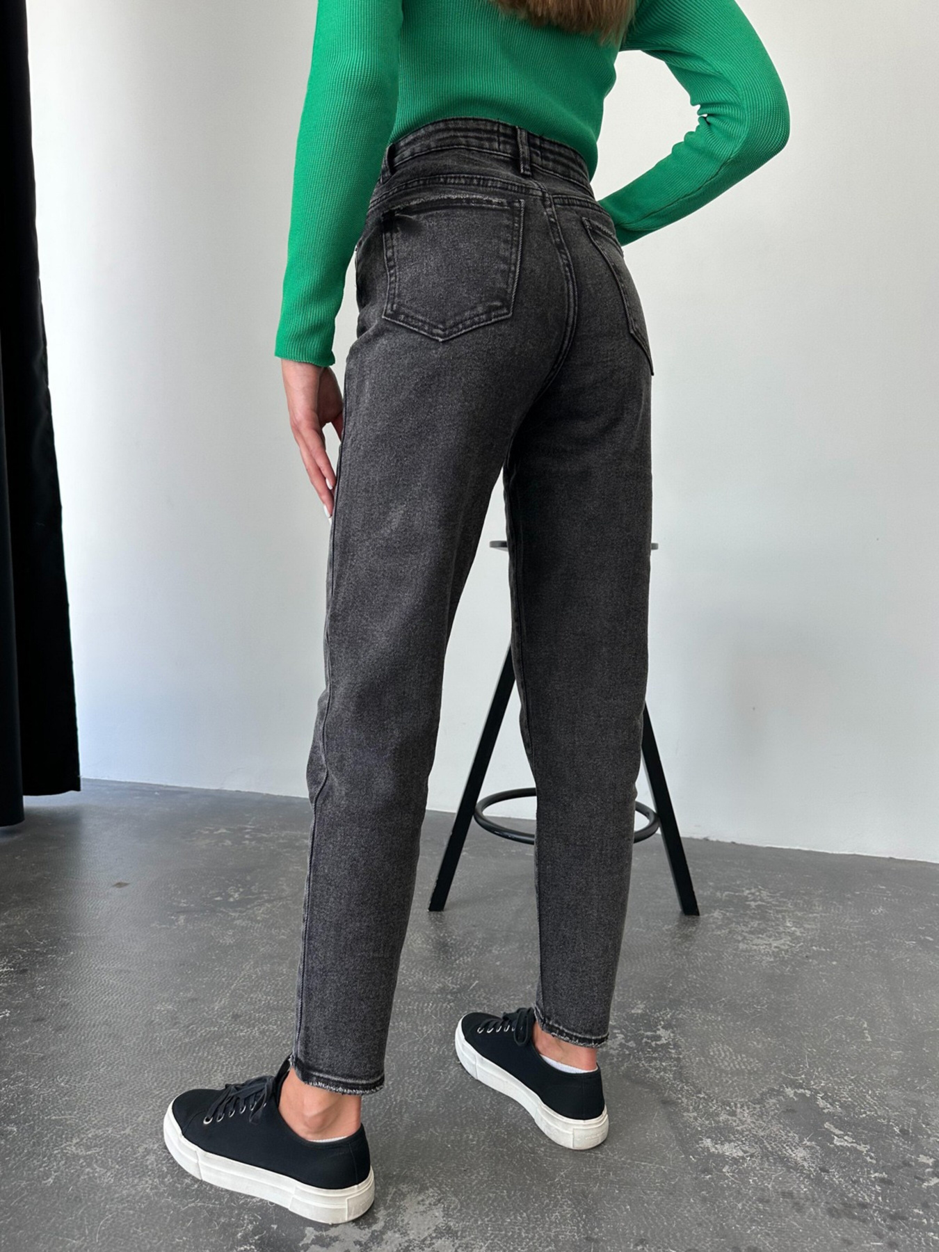 Джинсы мом ISSA Plus модель WN20-549_gray Фото