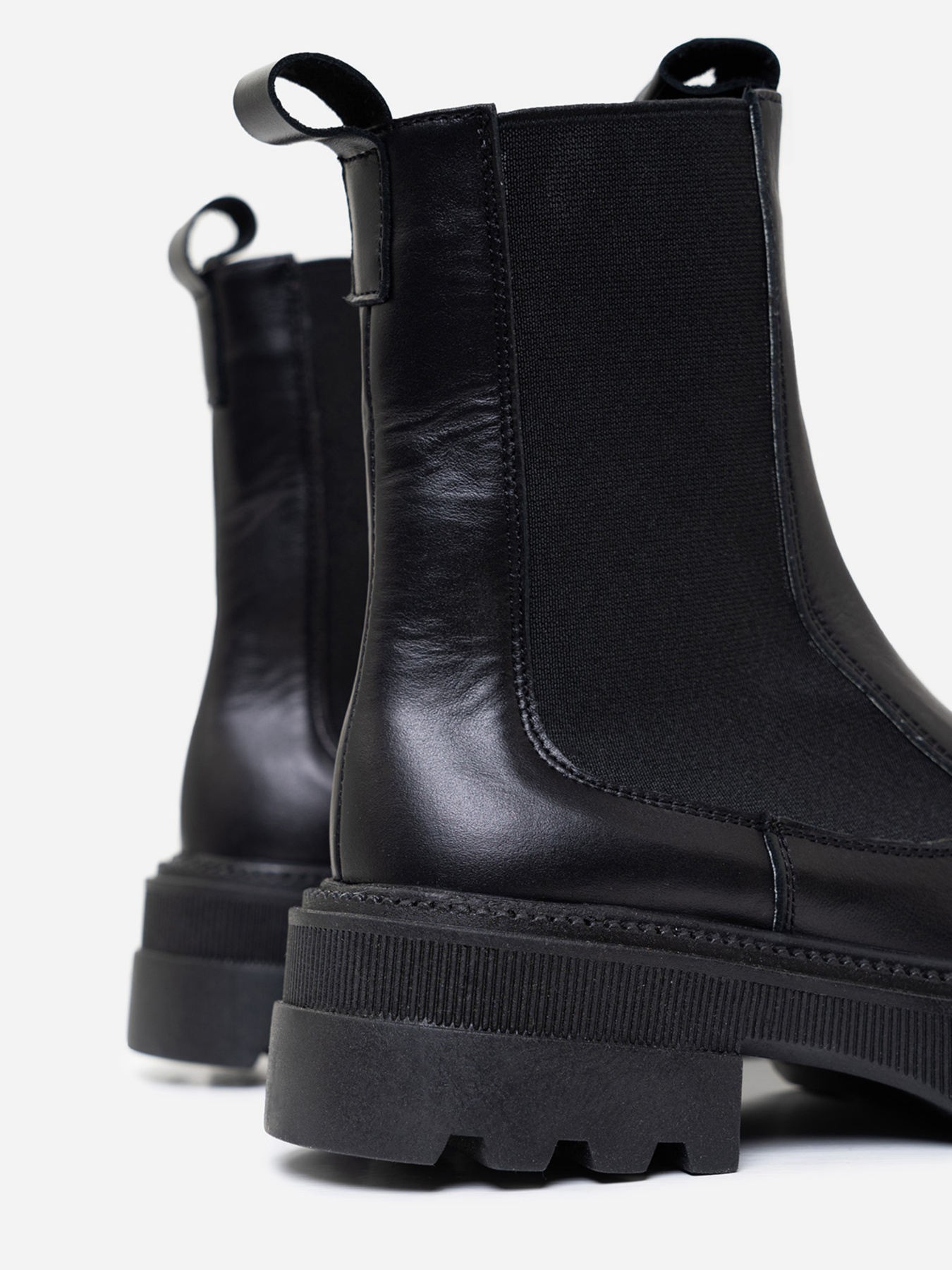 Челси ISSA Plus модель OB2-301_black Челси ISSA Plus модель OB2-301_black Фото