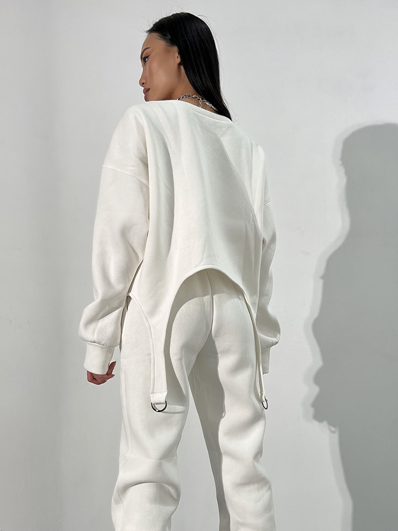 Світшот Jadone Fashion модель Khudi_Ostin_bila Фото