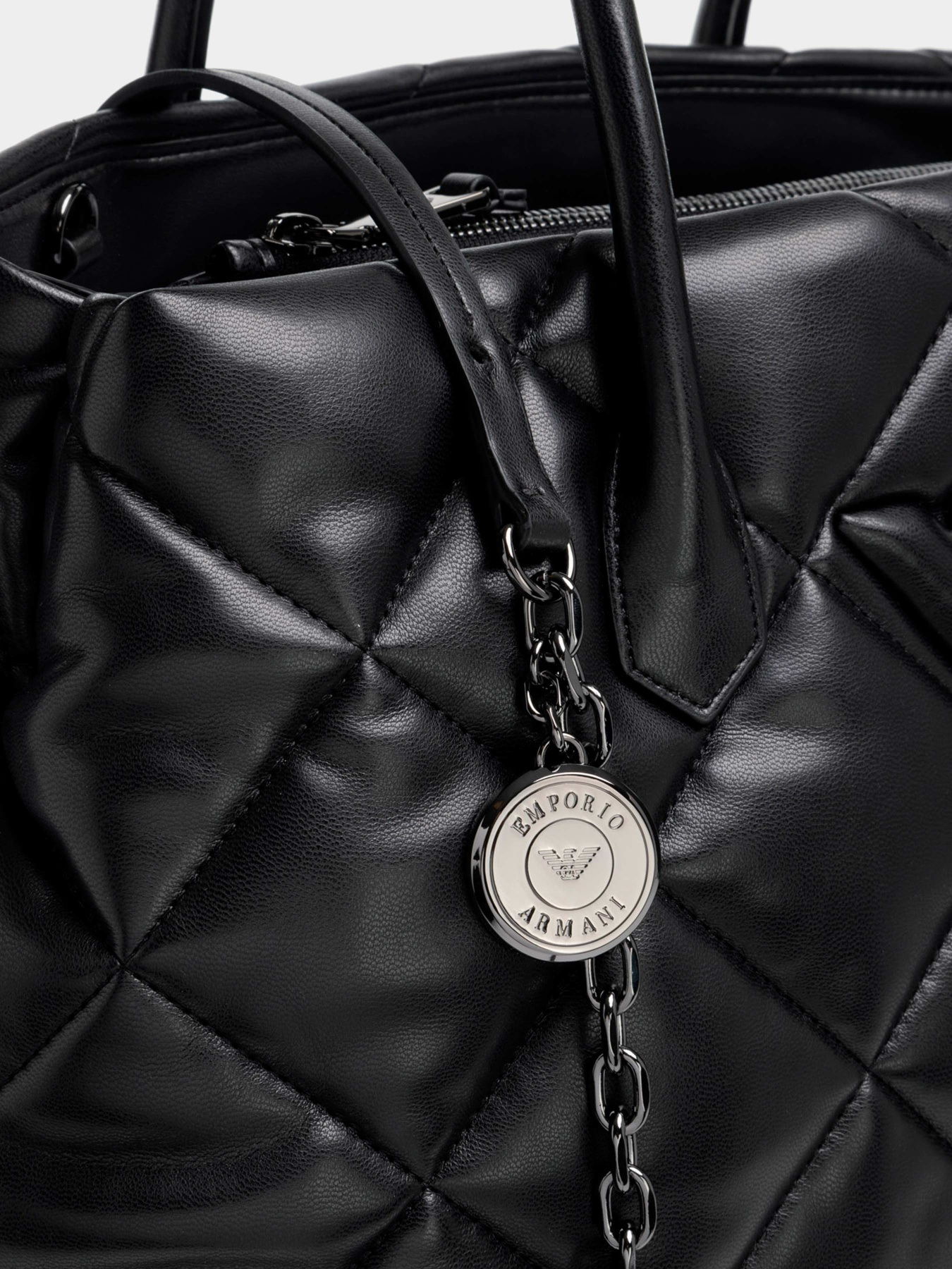 Сумки Emporio Armani модель Y3D268-YWJ8I-80001 Фото