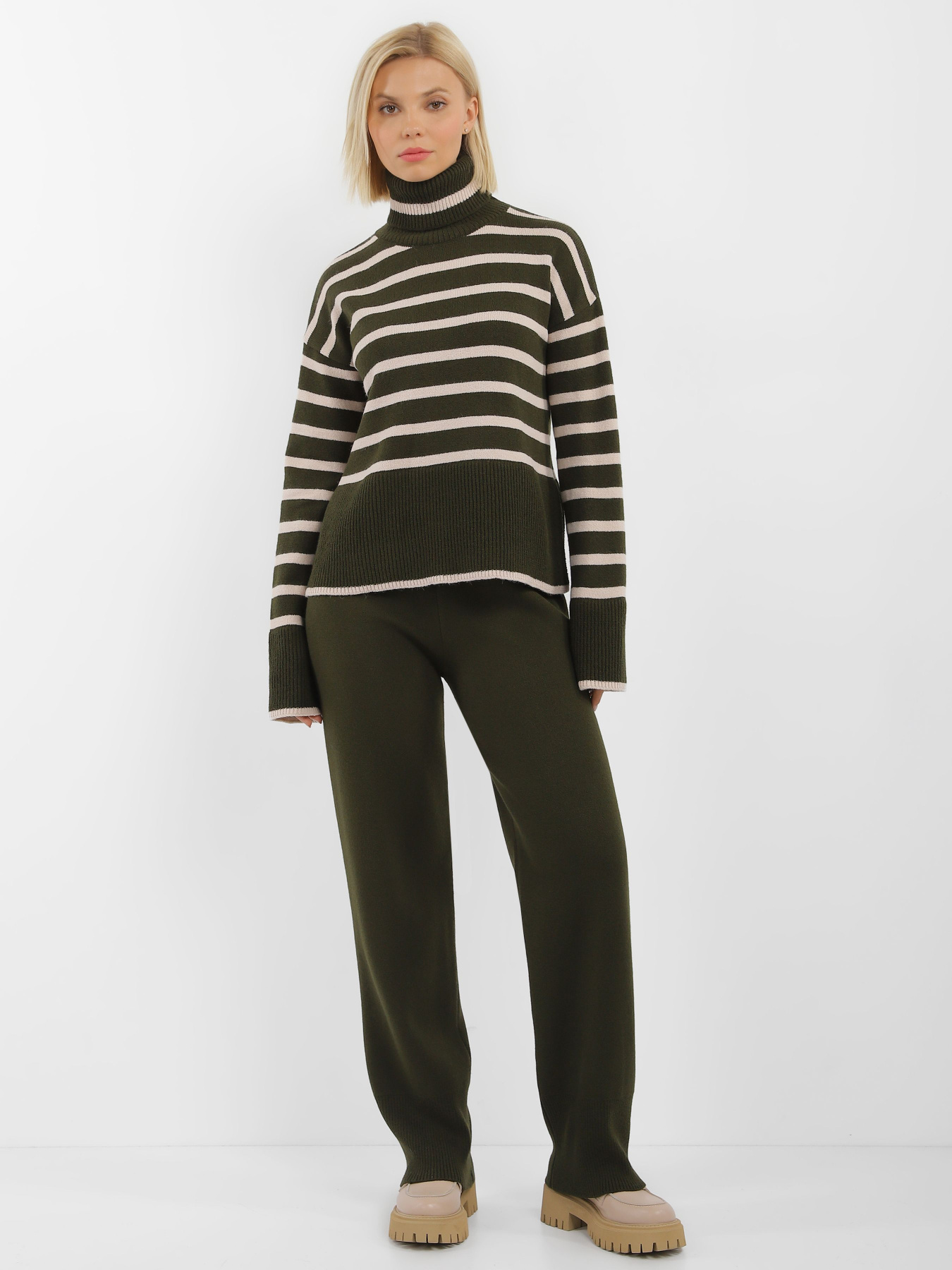 Брюки повседневные Sewel модель TR869590000 Фото