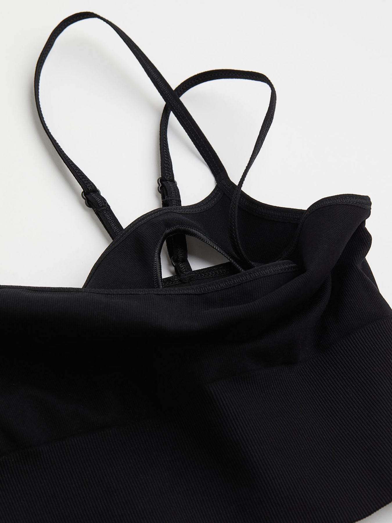 Топ спортивный H&M модель 69199 Фото