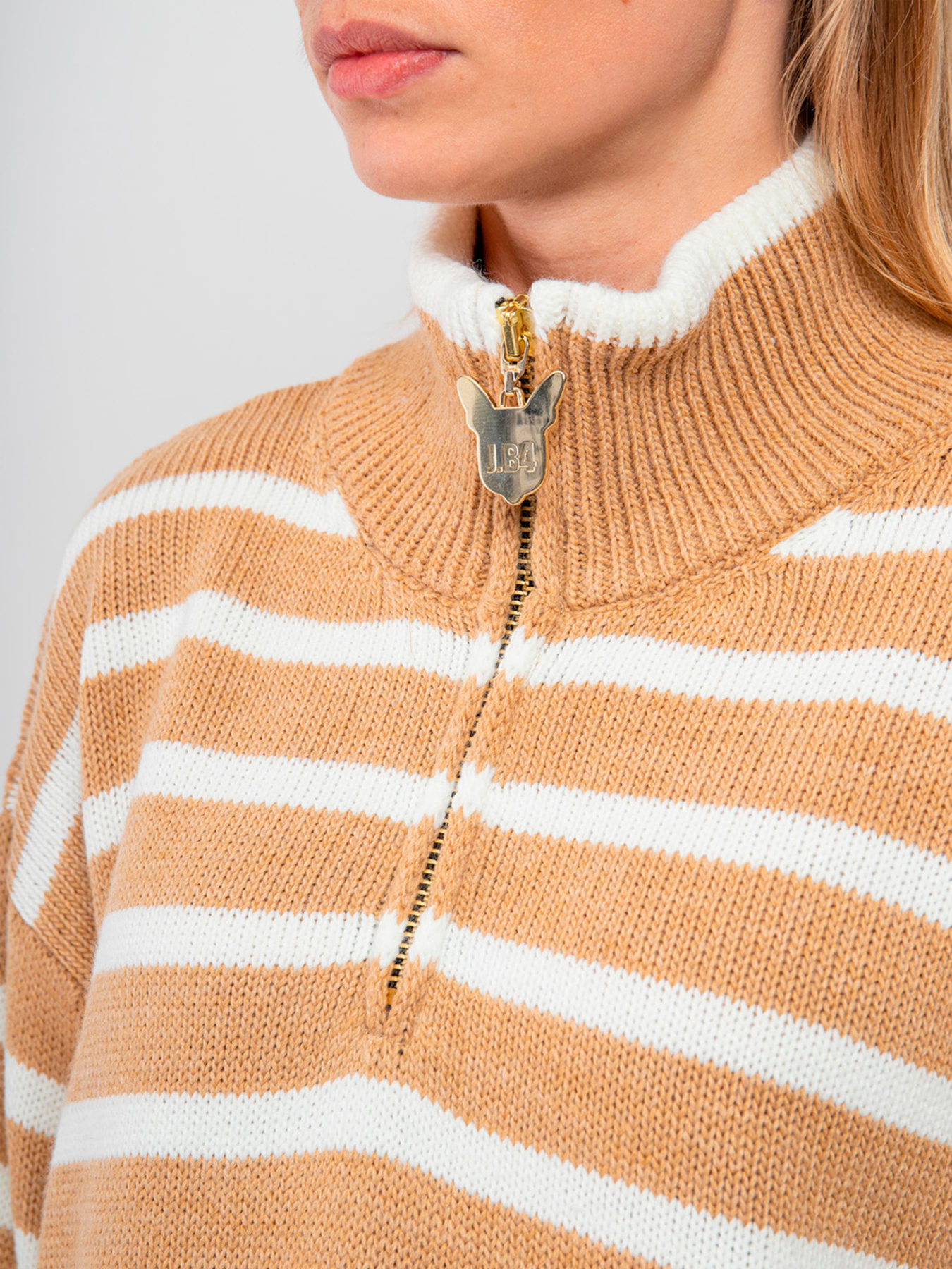 Свитер J.B4 (Just Before) модель 6WB3528 Фото