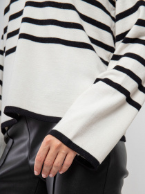 Джемпер KOCCA модель A23PMA0046ABRI0F6018 Джемпер KOCCA модель A23PMA0046ABRI0F6018 Фото