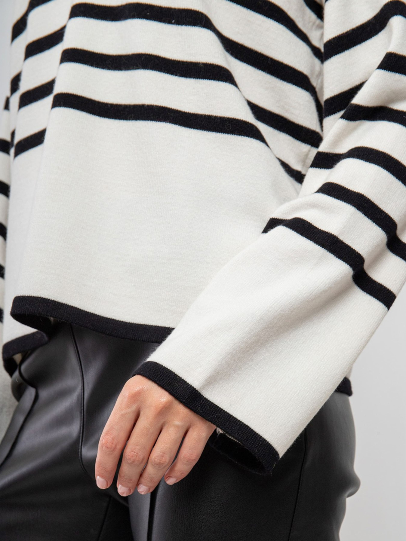 Джемпер KOCCA модель A23PMA0046ABRI0F6018 Фото