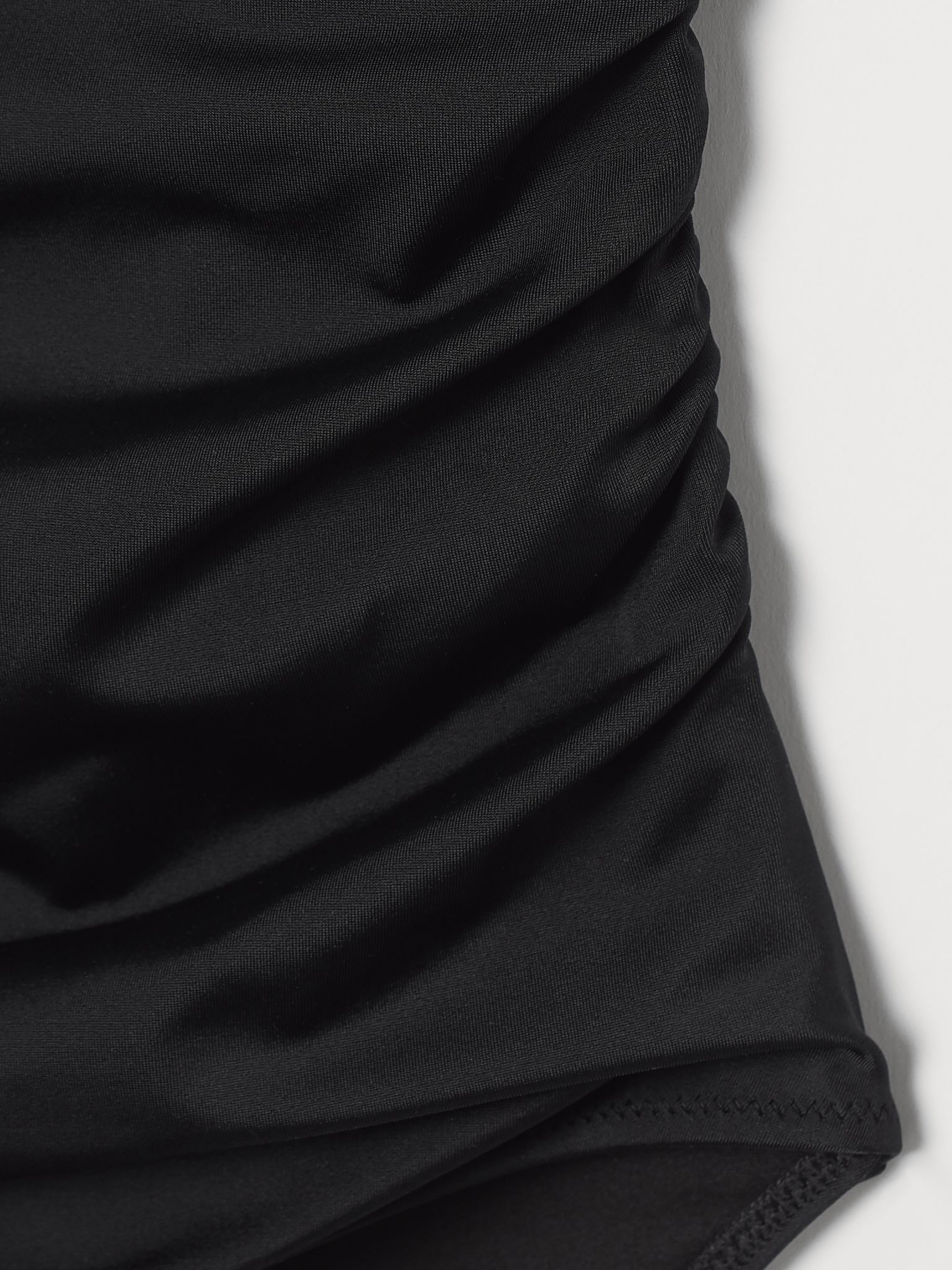 Купальник H&M модель 46210 Купальник H&M модель 46210 Фото