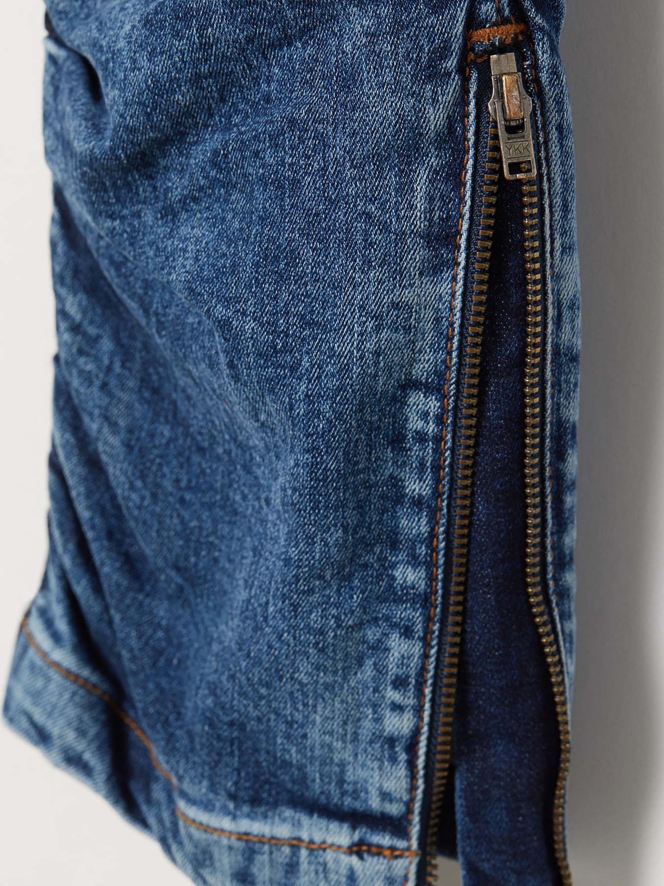 Завужені джинси H&M модель 69415 Фото