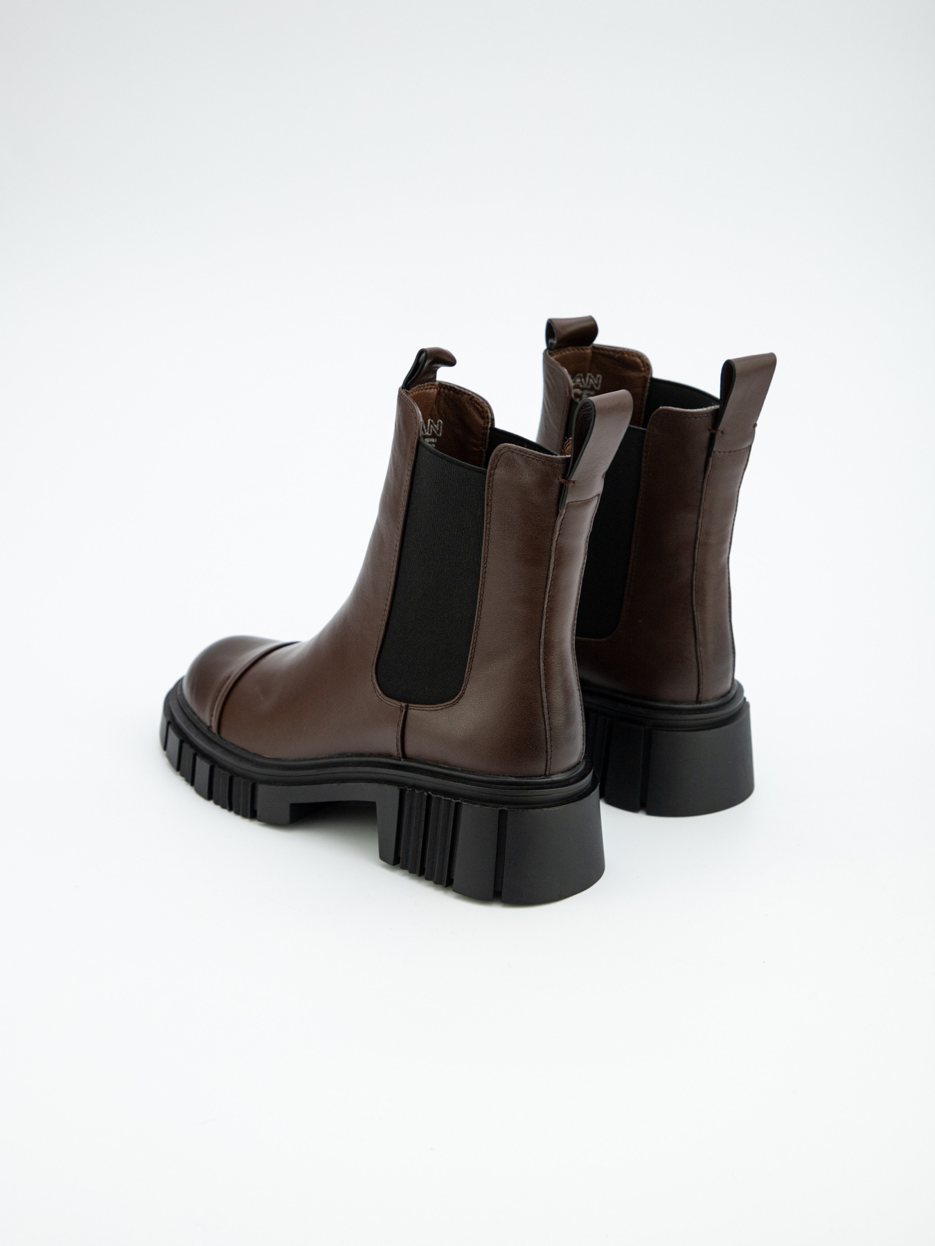 Челси URBAN TRACE модель UT15893-WT Фото