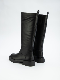 Сапоги URBAN TRACE модель UT15871-WT Фото