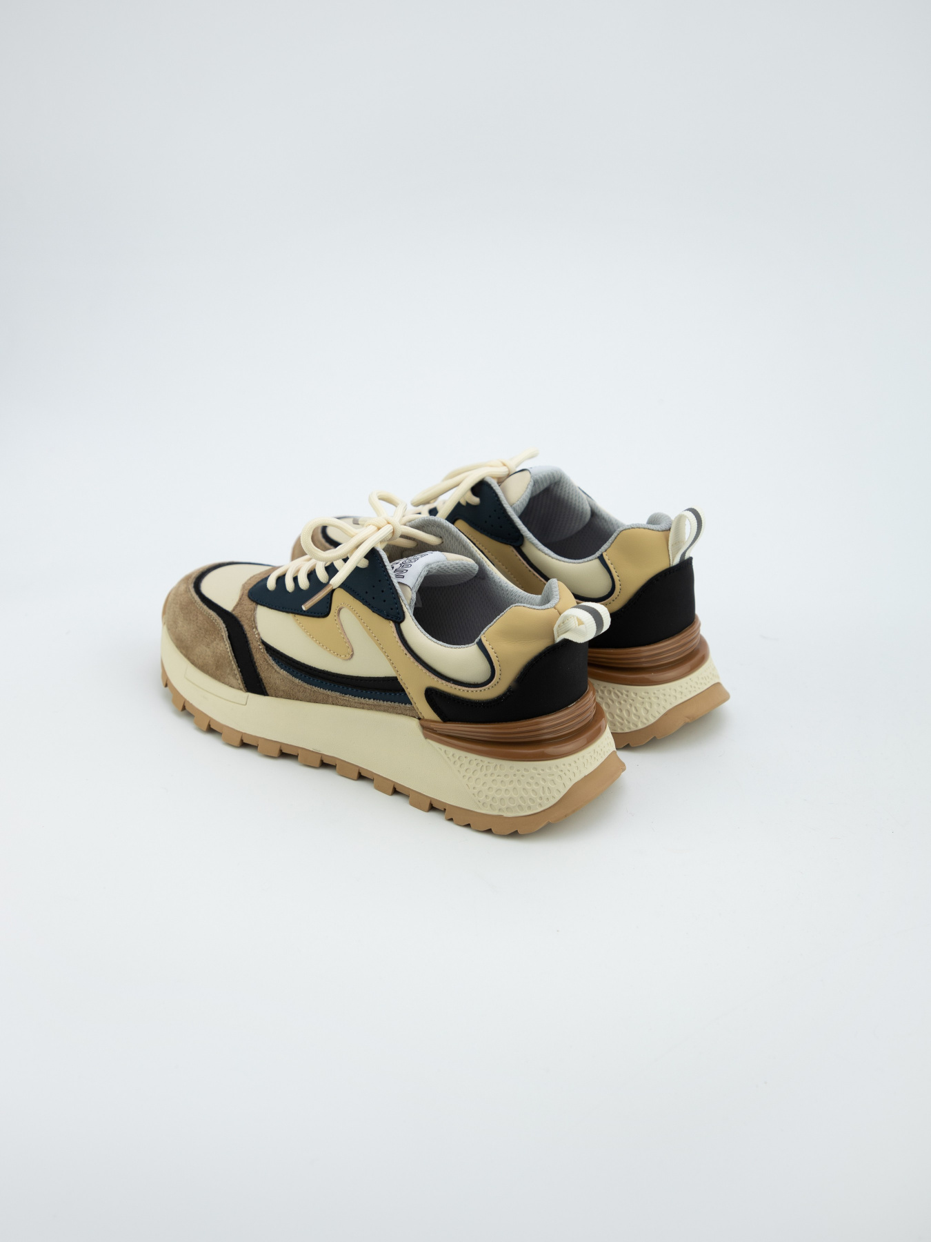 Кросівки URBAN TRACE модель UT23-W-7118-L Фото