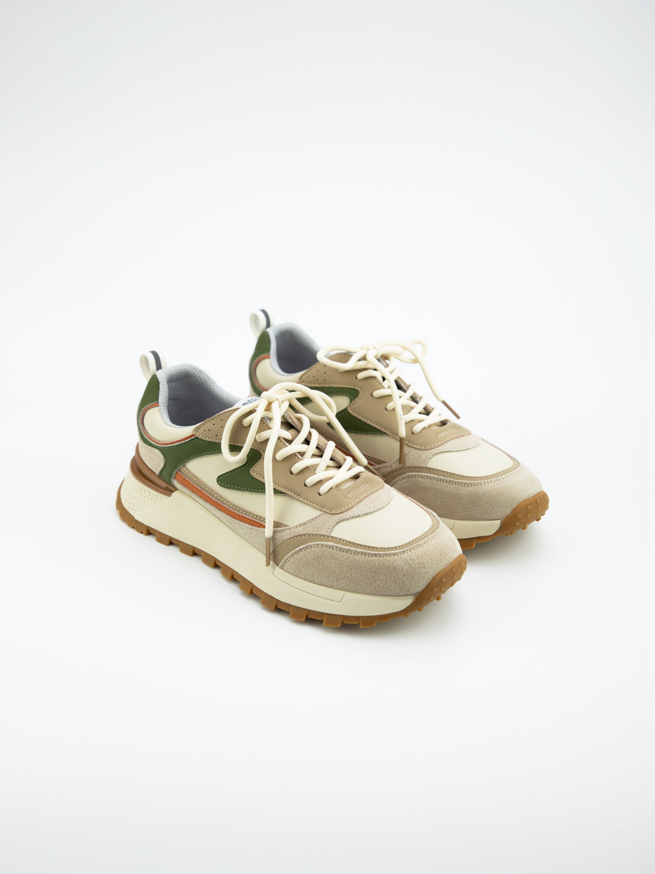 Кроссовки URBAN TRACE модель UT23-W-7118-M Кроссовки URBAN TRACE модель UT23-W-7118-M Фото