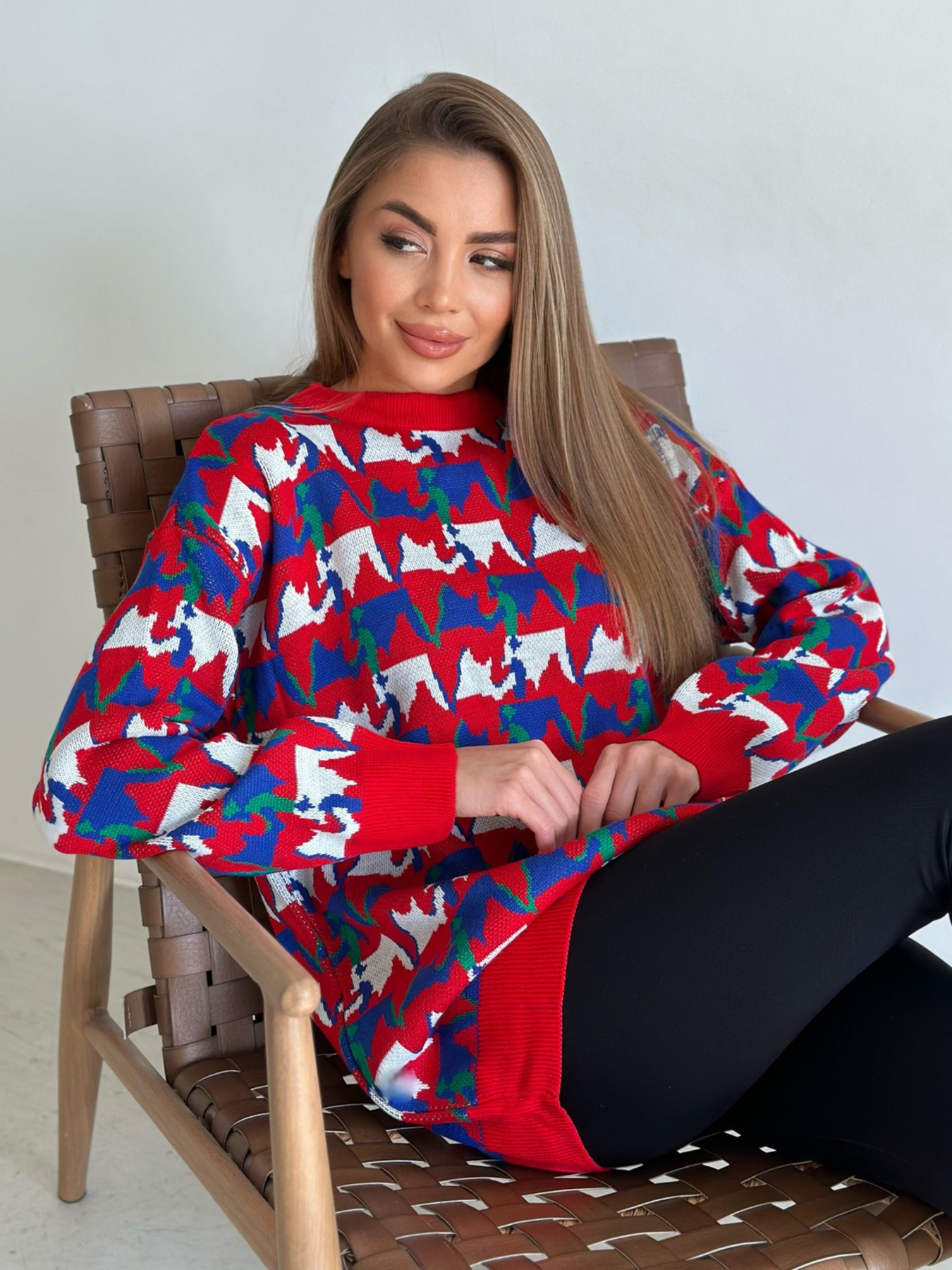 Джемпер ISSA Plus модель WN20-558_red Джемпер ISSA Plus модель WN20-558_red Фото