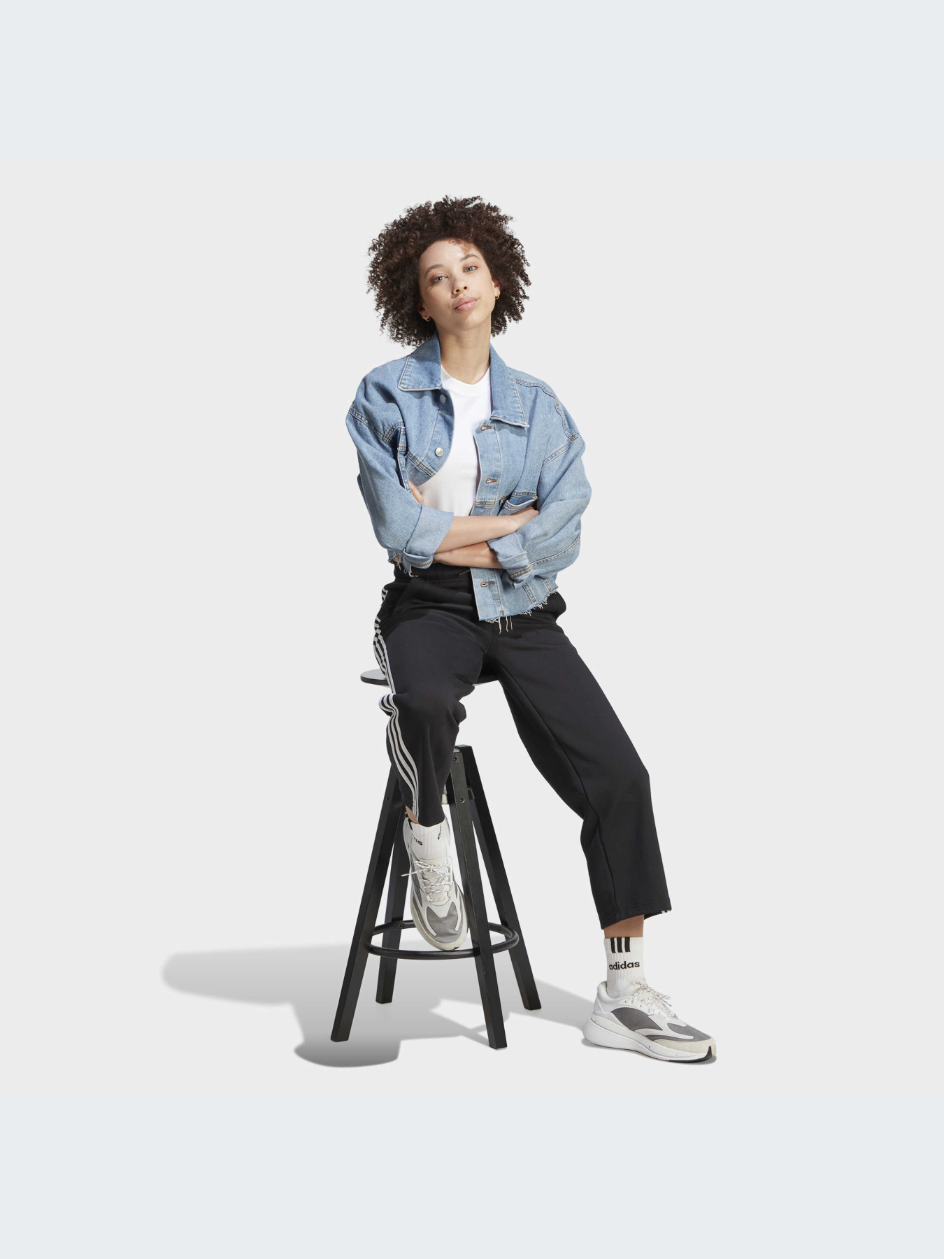 Повседневные штаны Adidas 3 Stripes модель II8091 Фото