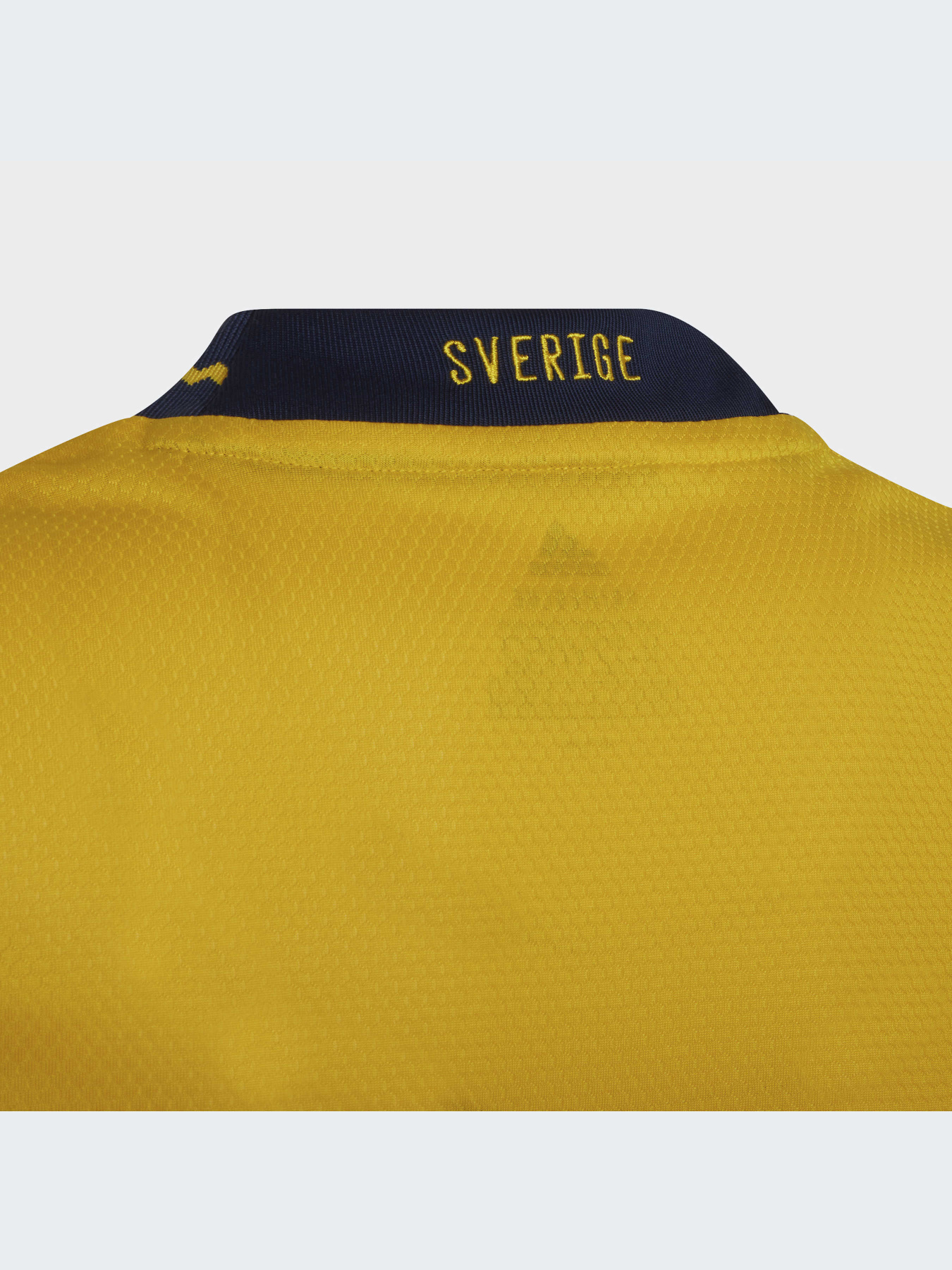 Футболка спортивная Adidas модель GK5765 Фото