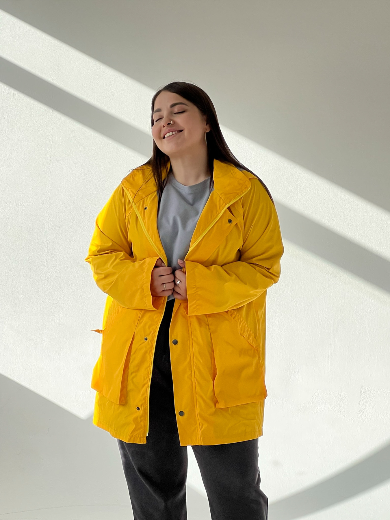 Ветровка IJ модель ij-kurtkaover-yellow Ветровка IJ модель ij-kurtkaover-yellow Фото