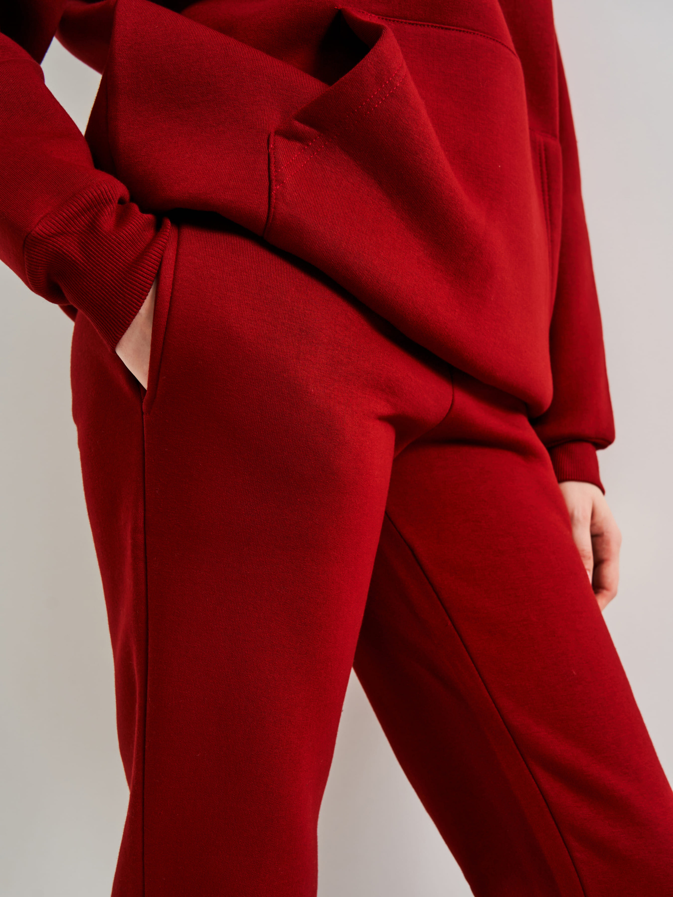 Джоггеры Роза модель 210521_red Фото