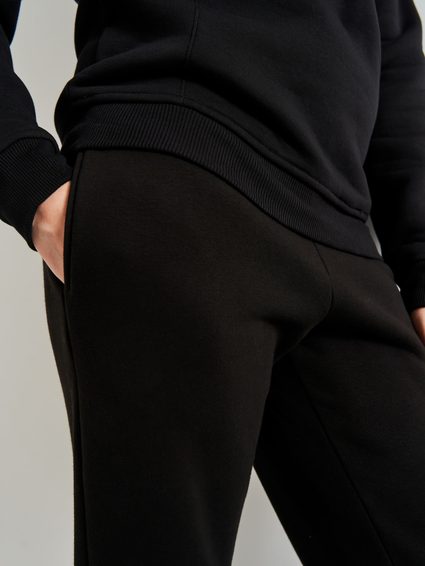 Джоггеры Роза модель 230412_black Фото