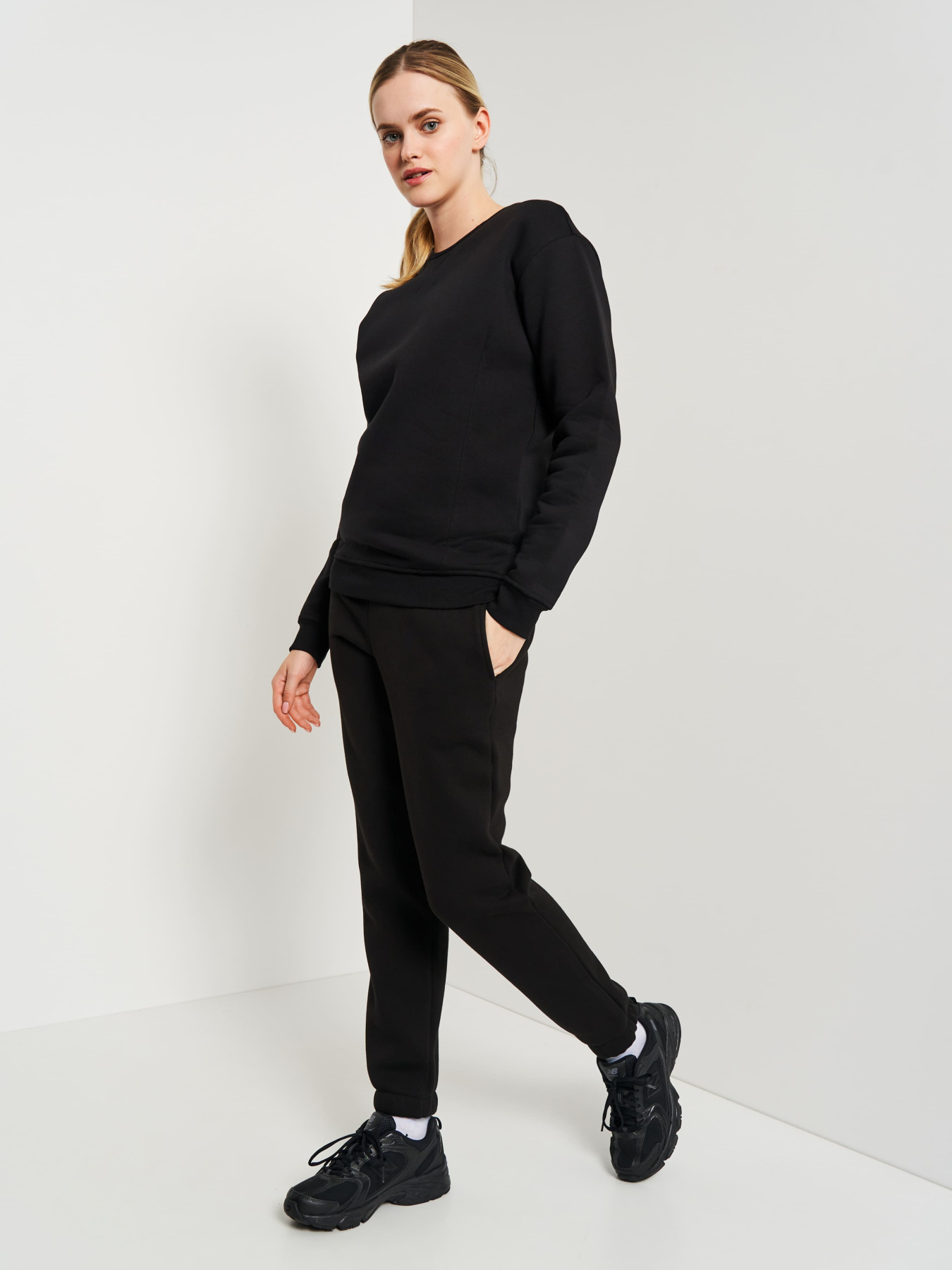 Джогери Роза модель 230412_black Фото