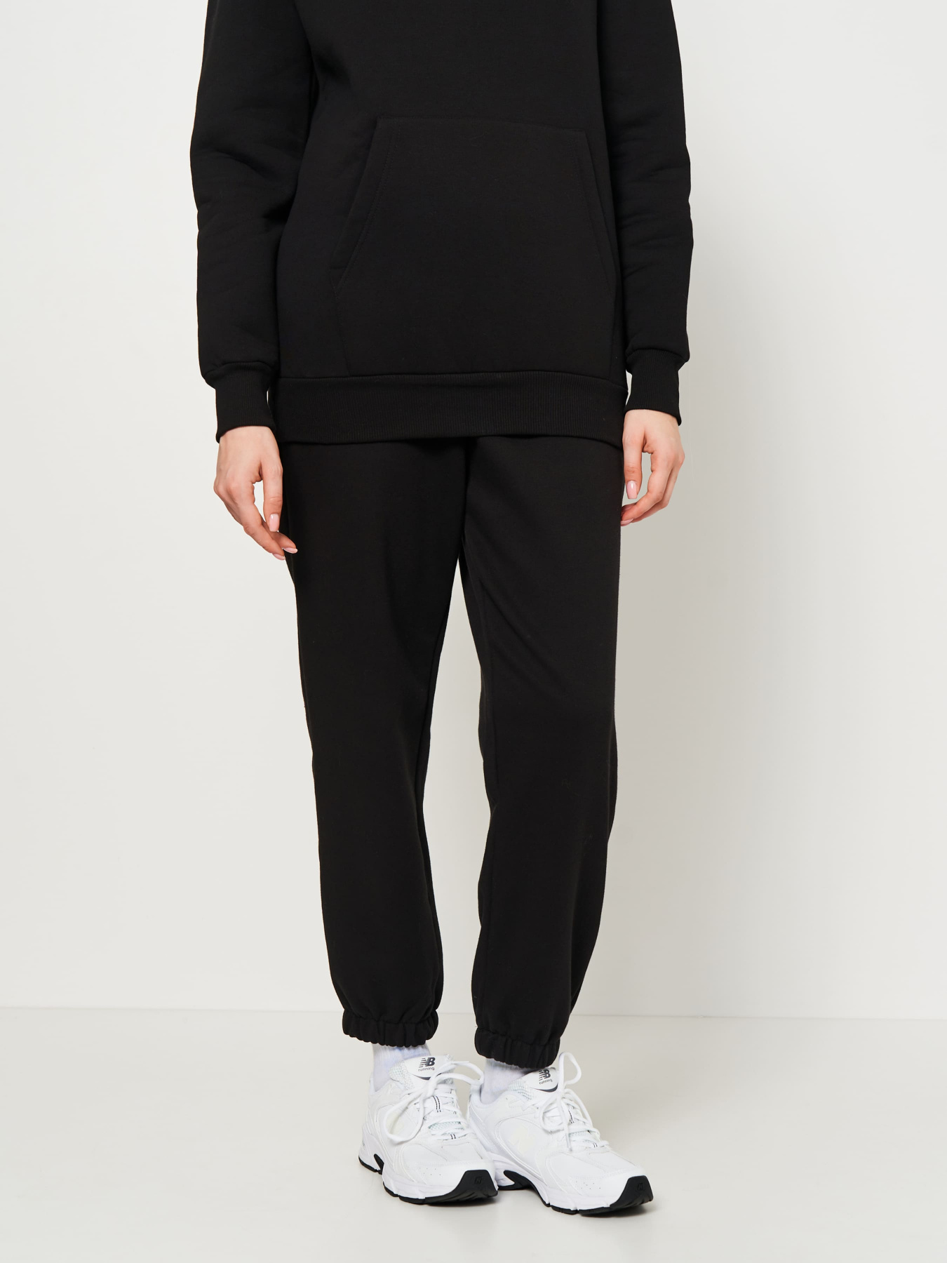 Джоггеры Роза модель 220202_black Фото