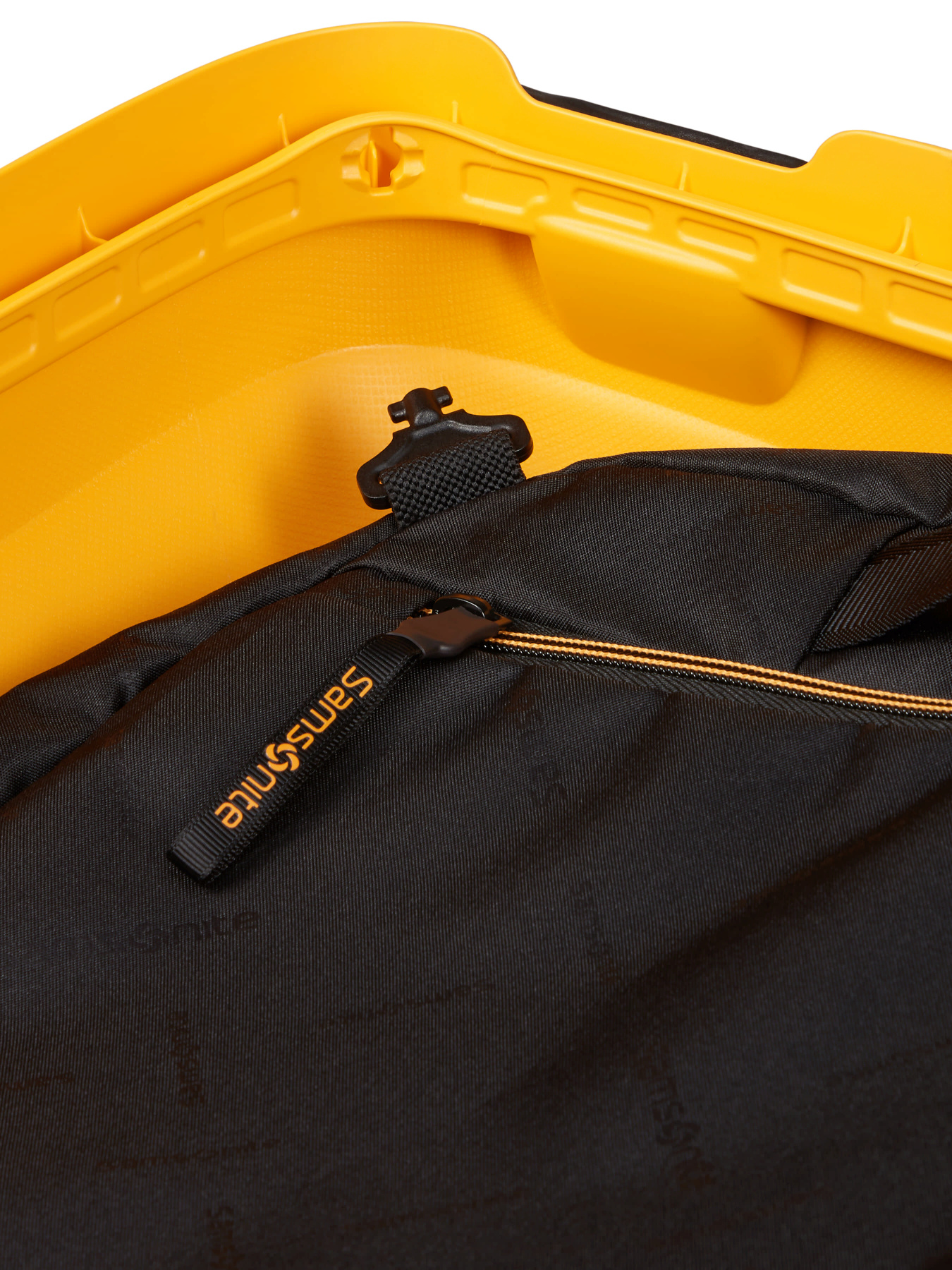 Чемодан Samsonite модель KM036001 Фото