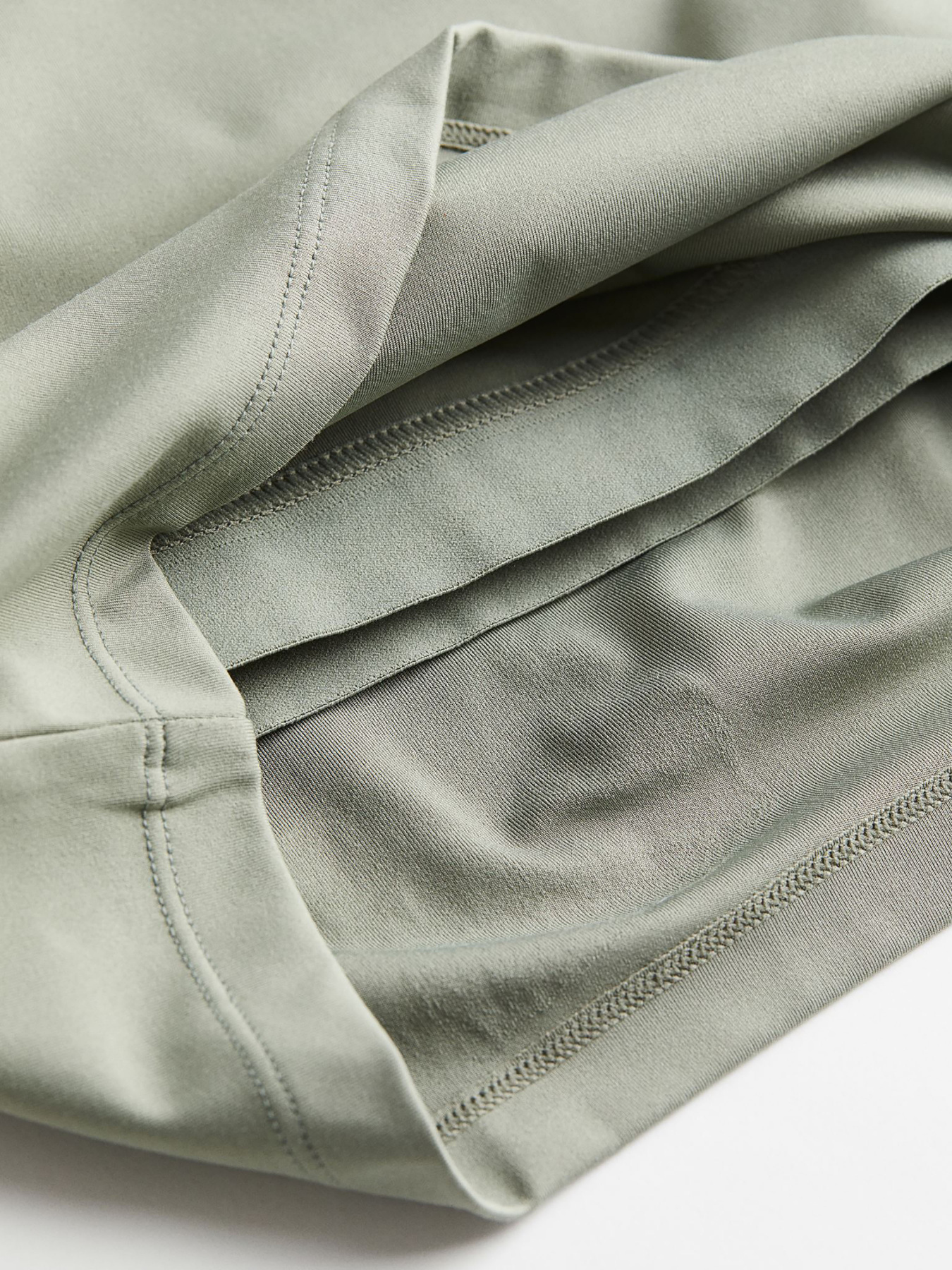 Спортивный топ H&M модель 69523 Фото