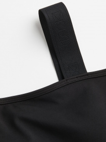 Спортивный топ H&M модель 69532 Спортивный топ H&M модель 69532 Фото