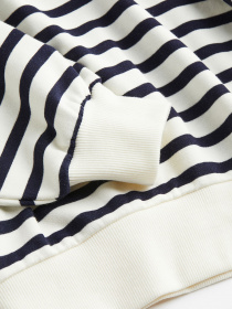 Свитшот H&M модель 69521 Фото