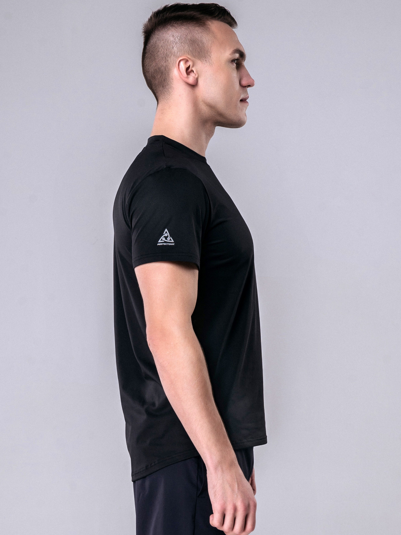 Спортивная футболка Protectonic модель 28-21535-BLA Фото