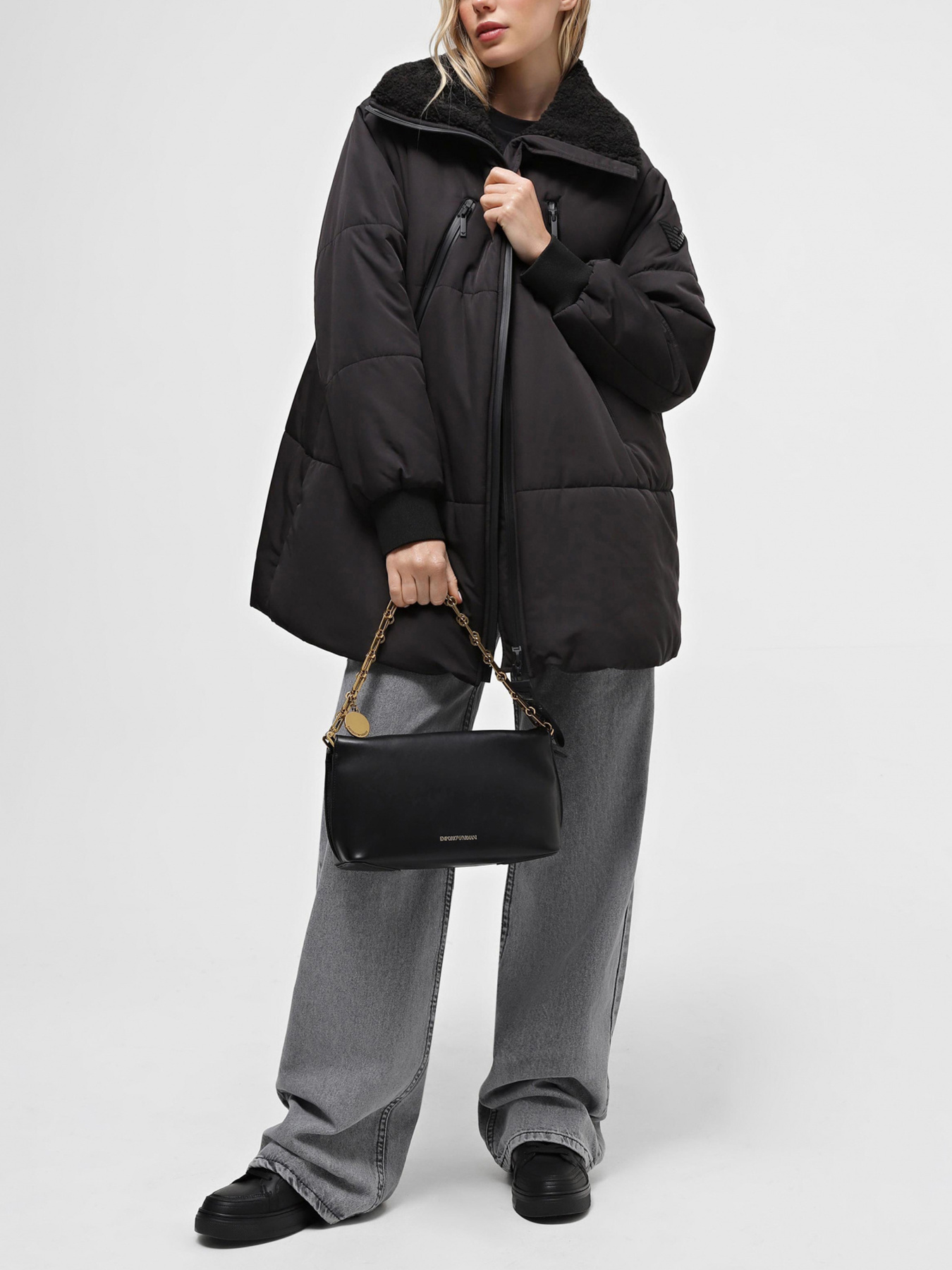 Куртки и дубленки Emporio Armani модель 6R2B85-2NNIZ-0999 Фото