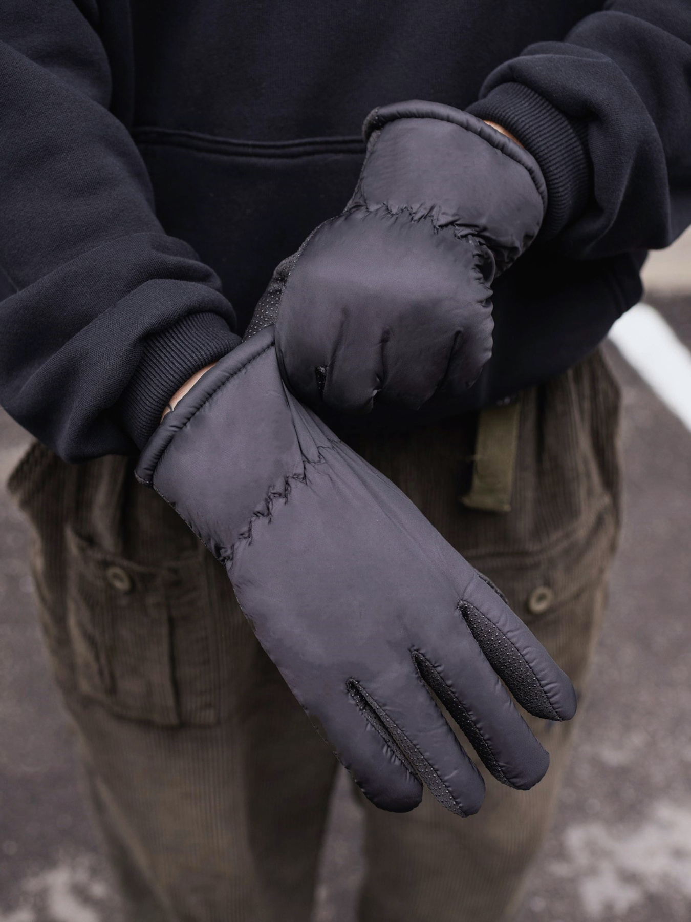 Рукавички Without модель 8049128 Рукавички Without модель 8049128 Фото