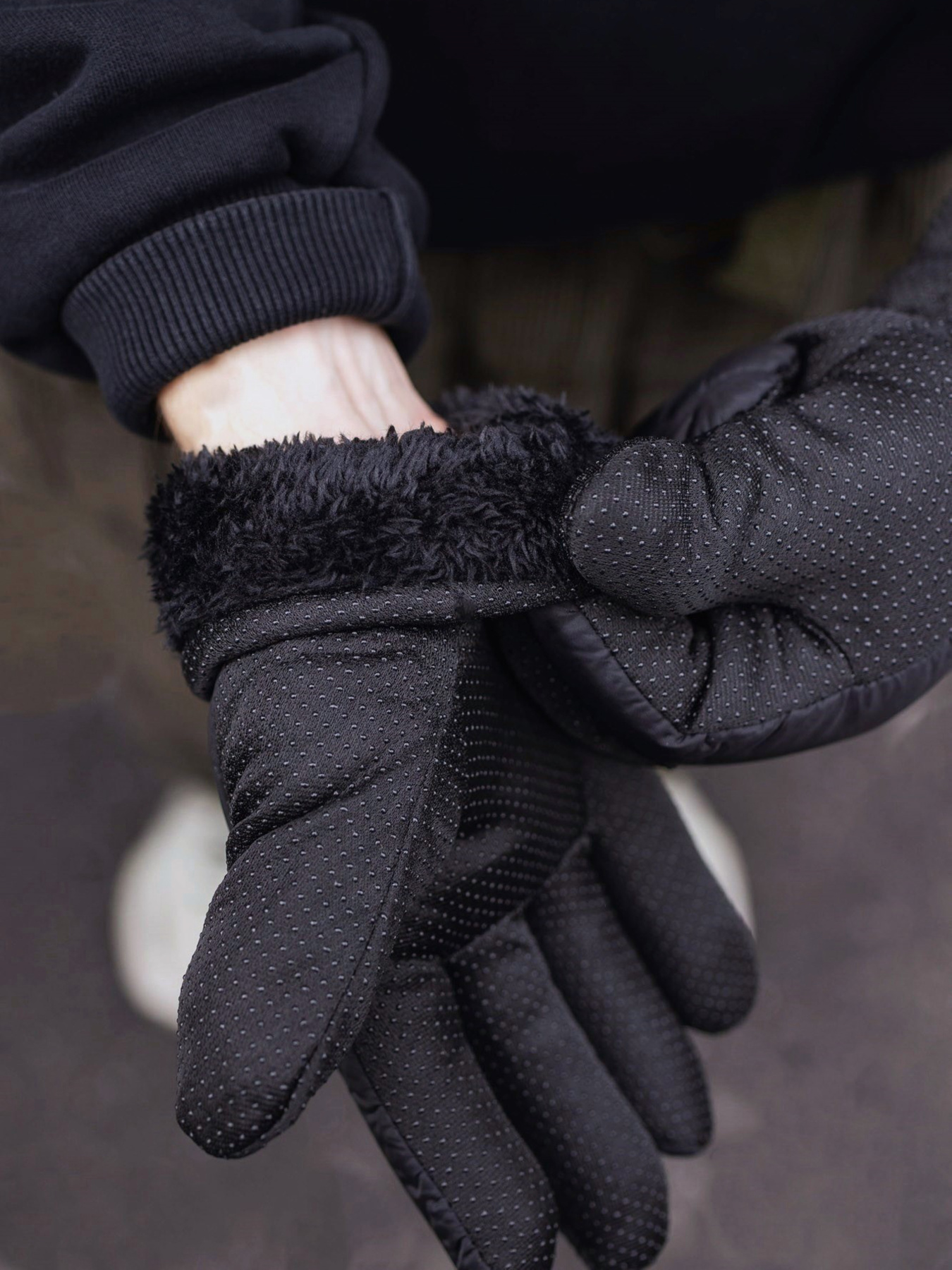 Рукавички Without модель 8049128 Рукавички Without модель 8049128 Фото