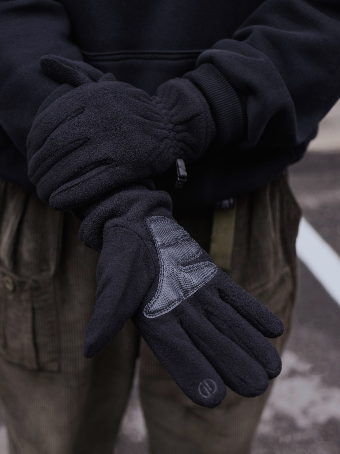 Рукавички Without модель 8049136 Фото