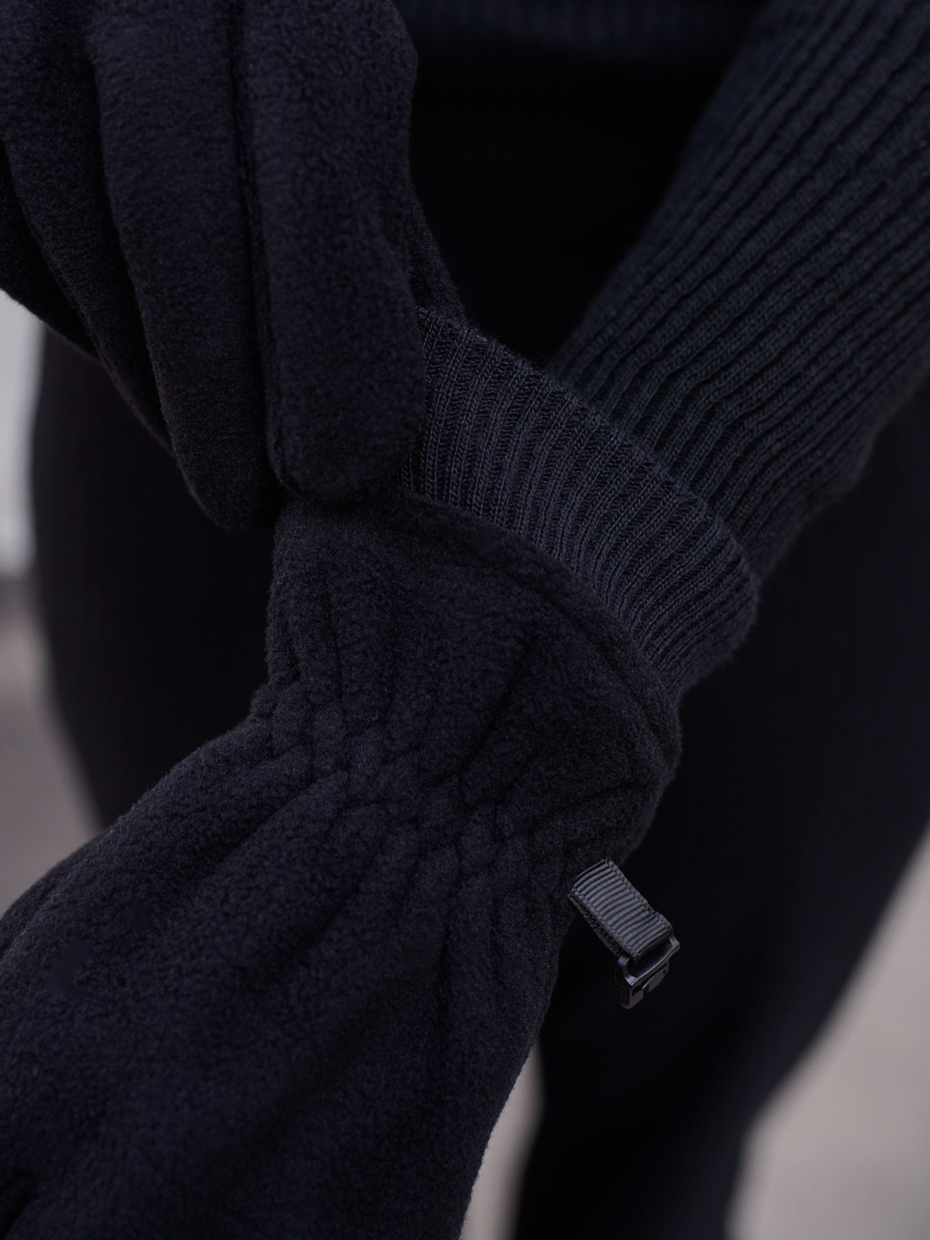 Рукавички Without модель 8049137 Фото