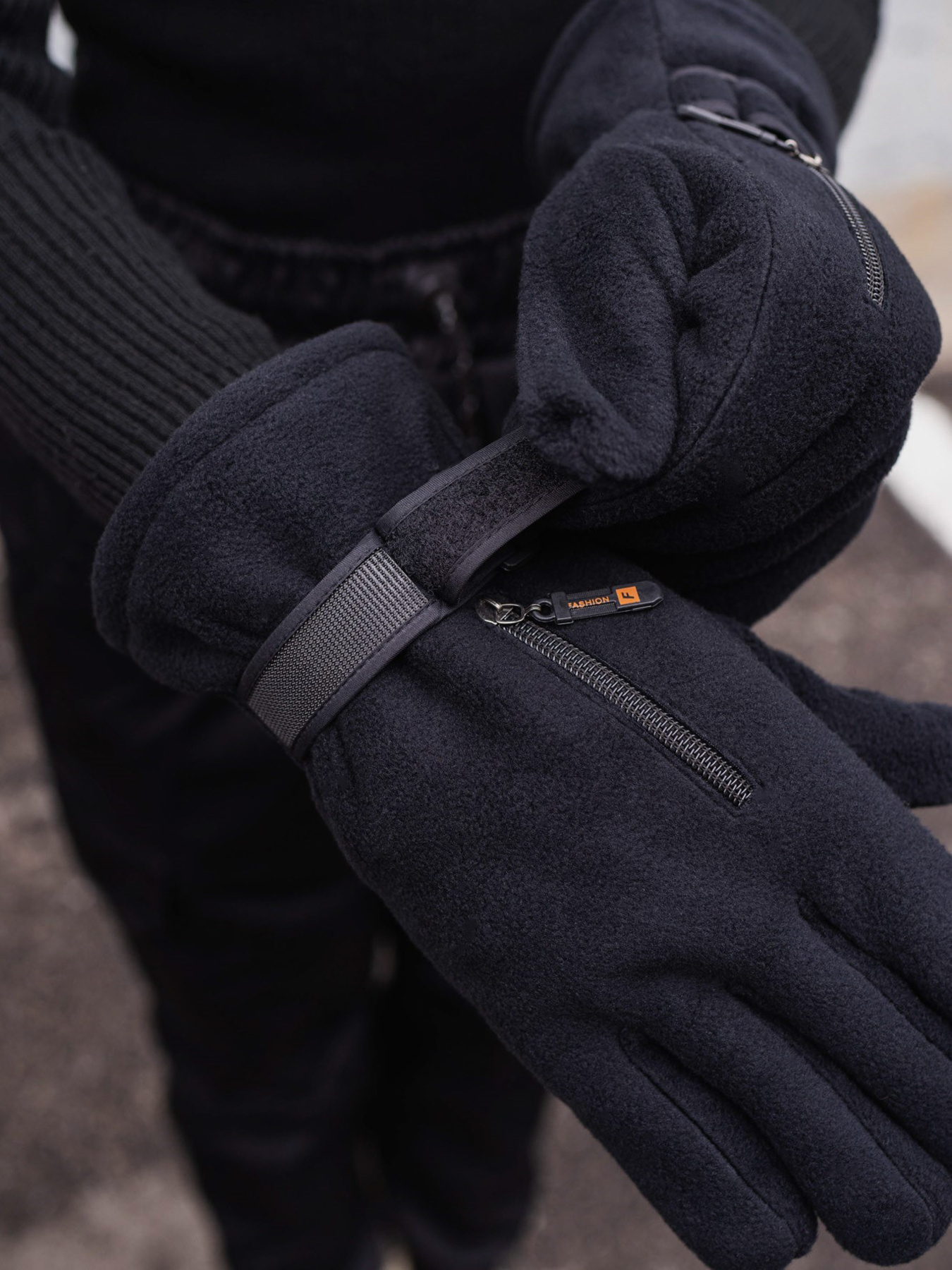 Рукавички Without модель 8049139 Фото