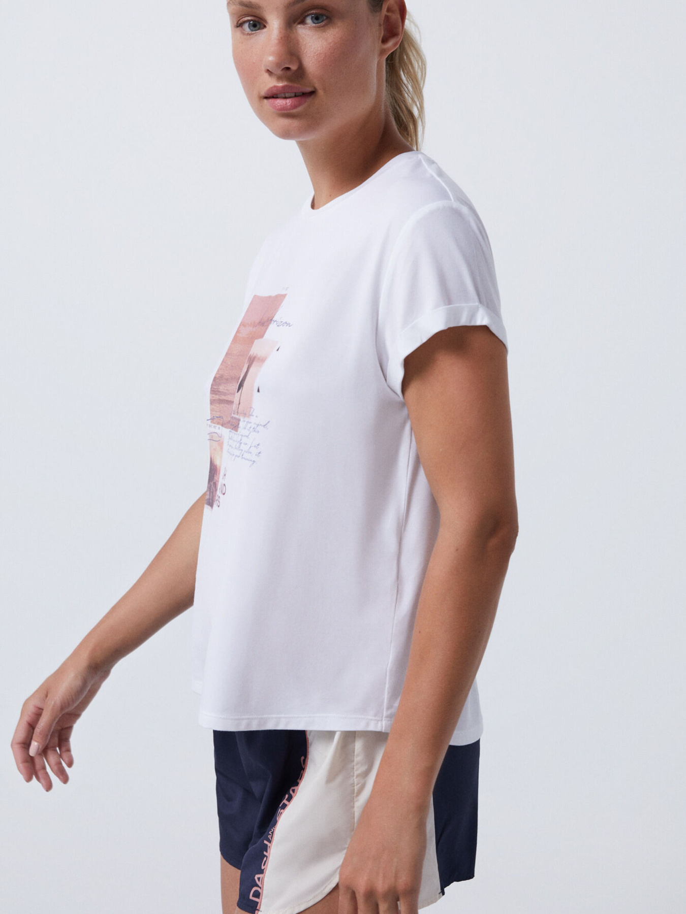 Спортивна футболка Dash and Stars модель 9416013-96 Спортивна футболка Dash and Stars модель 9416013-96 Фото