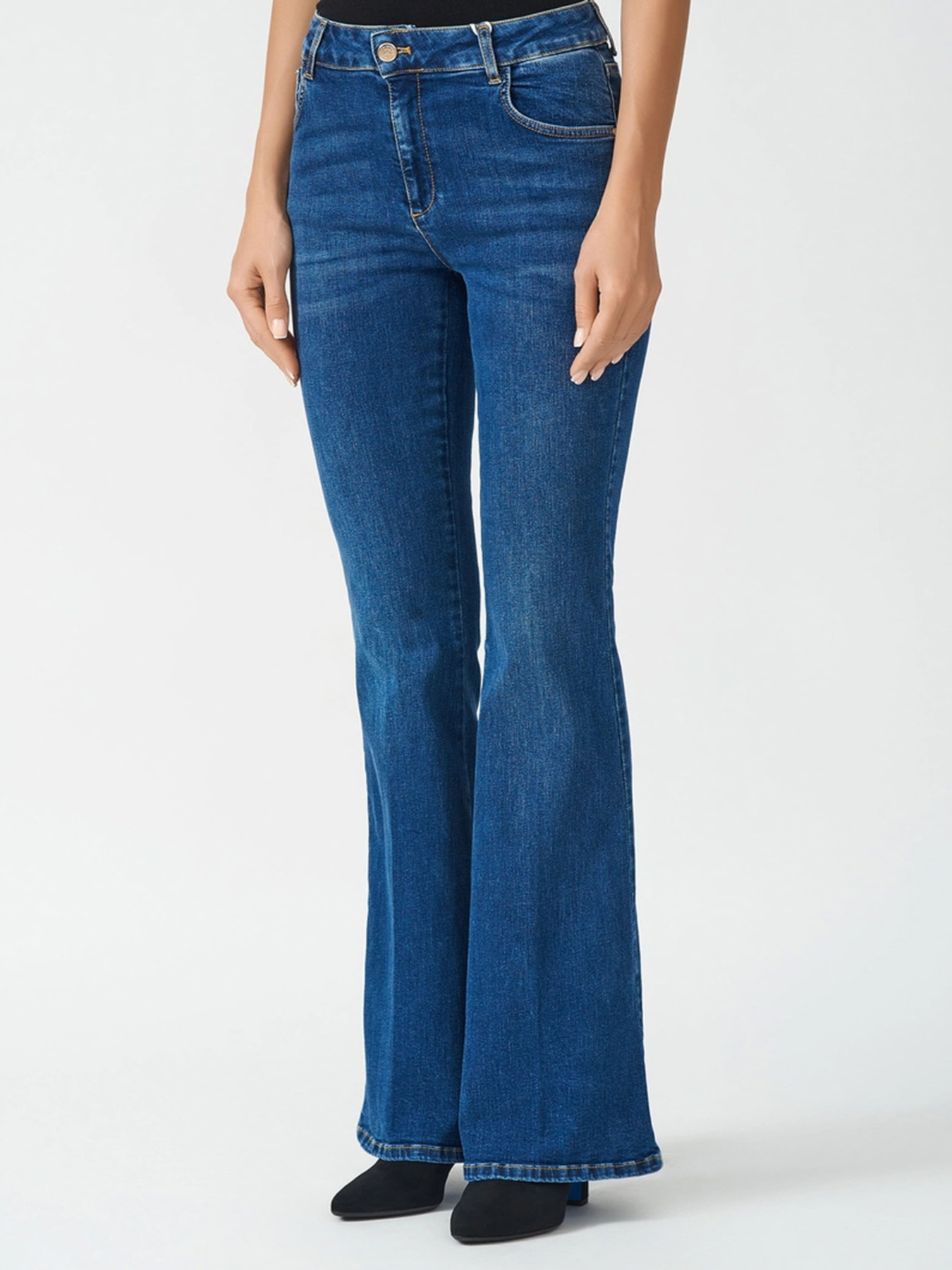 Джинси кльош KOCCA модель A23PPD0191ABUN0000 Фото