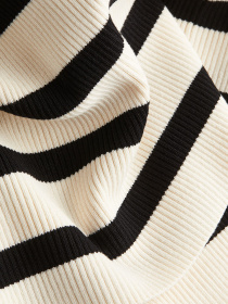 Сукня міді H&M модель 69625 Сукня міді H&M модель 69625 Фото