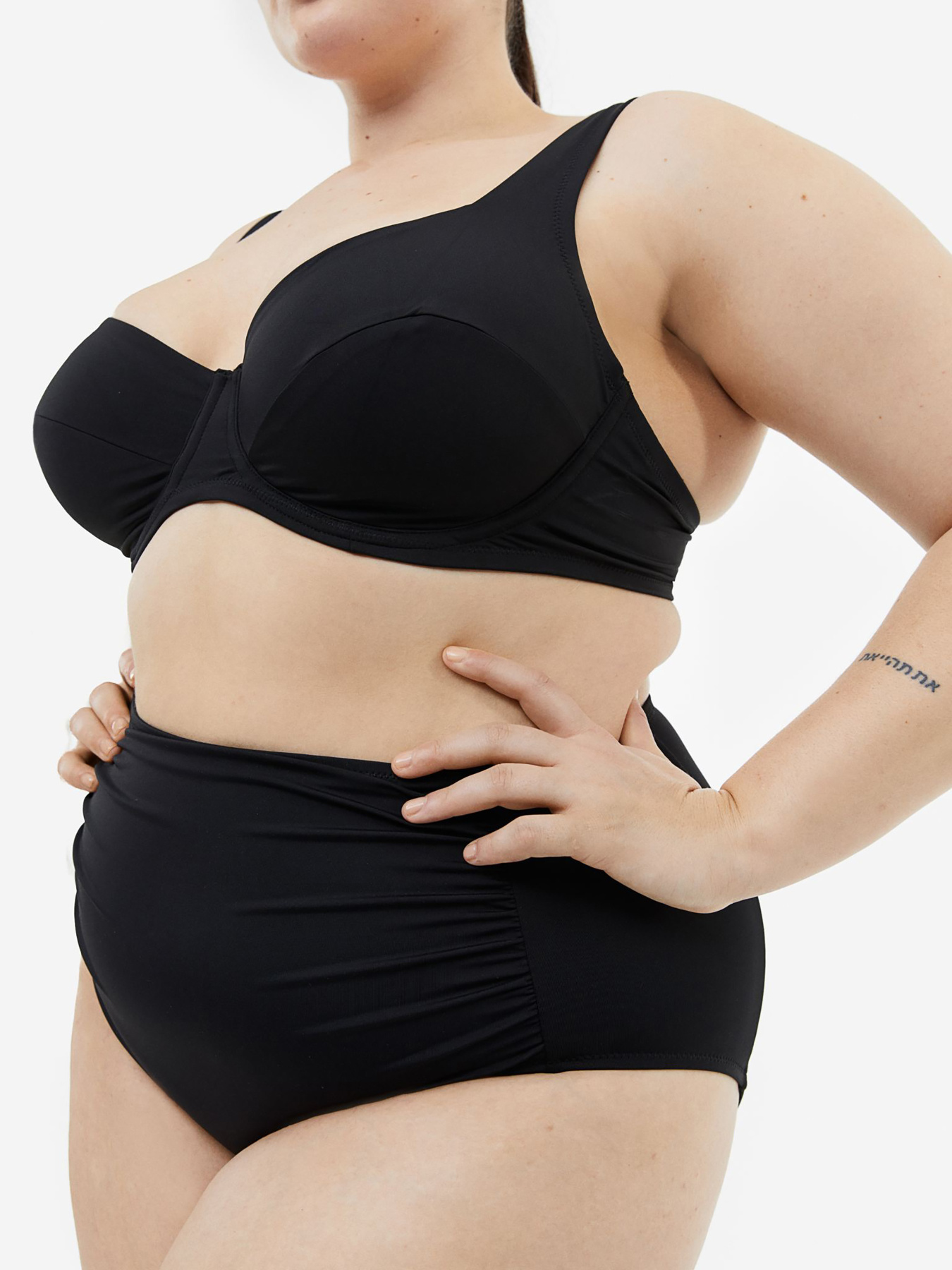 Нижняя часть купальника H&M модель 69699 Фото