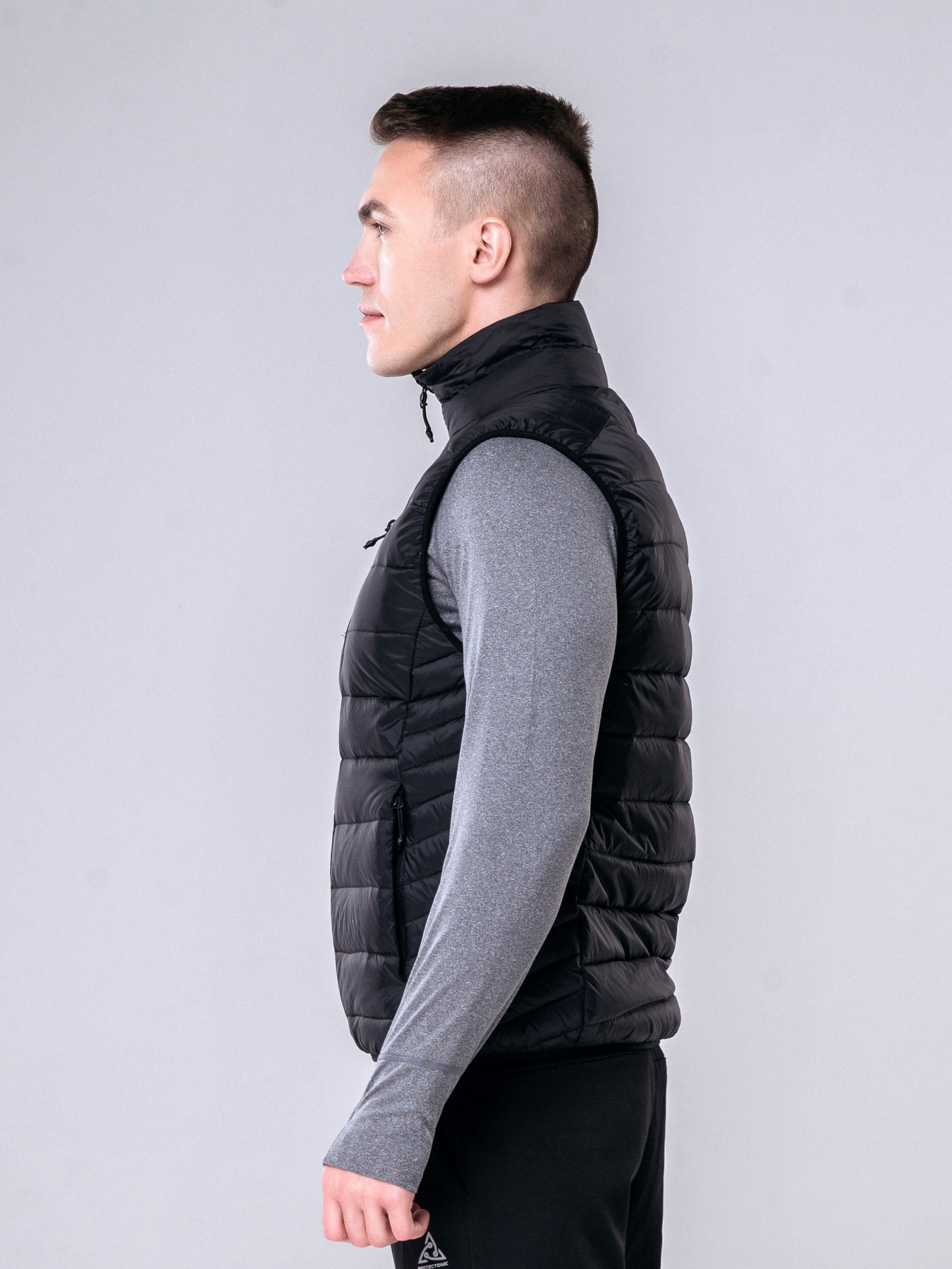 Утепленный жилет Protectonic модель F30705-BLA Утепленный жилет Protectonic модель F30705-BLA Фото