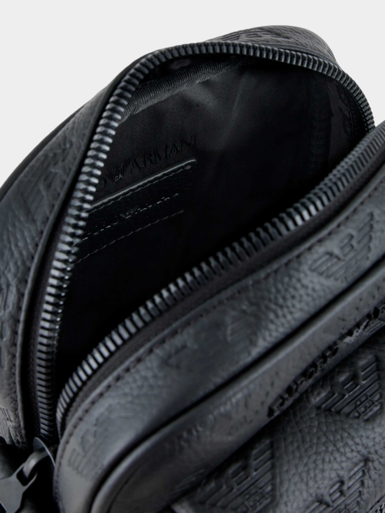 Сумки Emporio Armani модель Y4M398-Y142V-81072 Фото