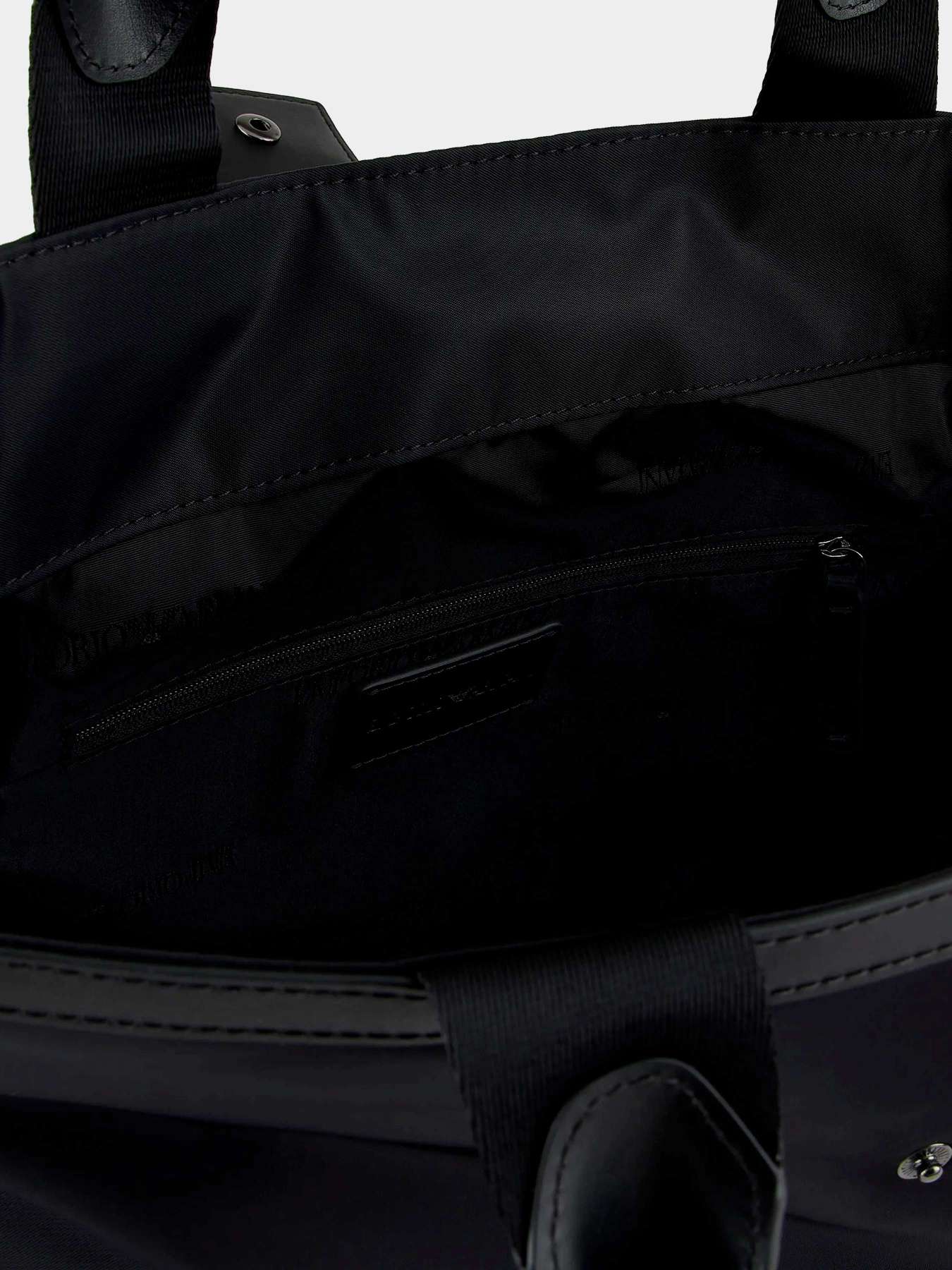 Сумки Emporio Armani модель Y4N183-Y217J-80001 Фото