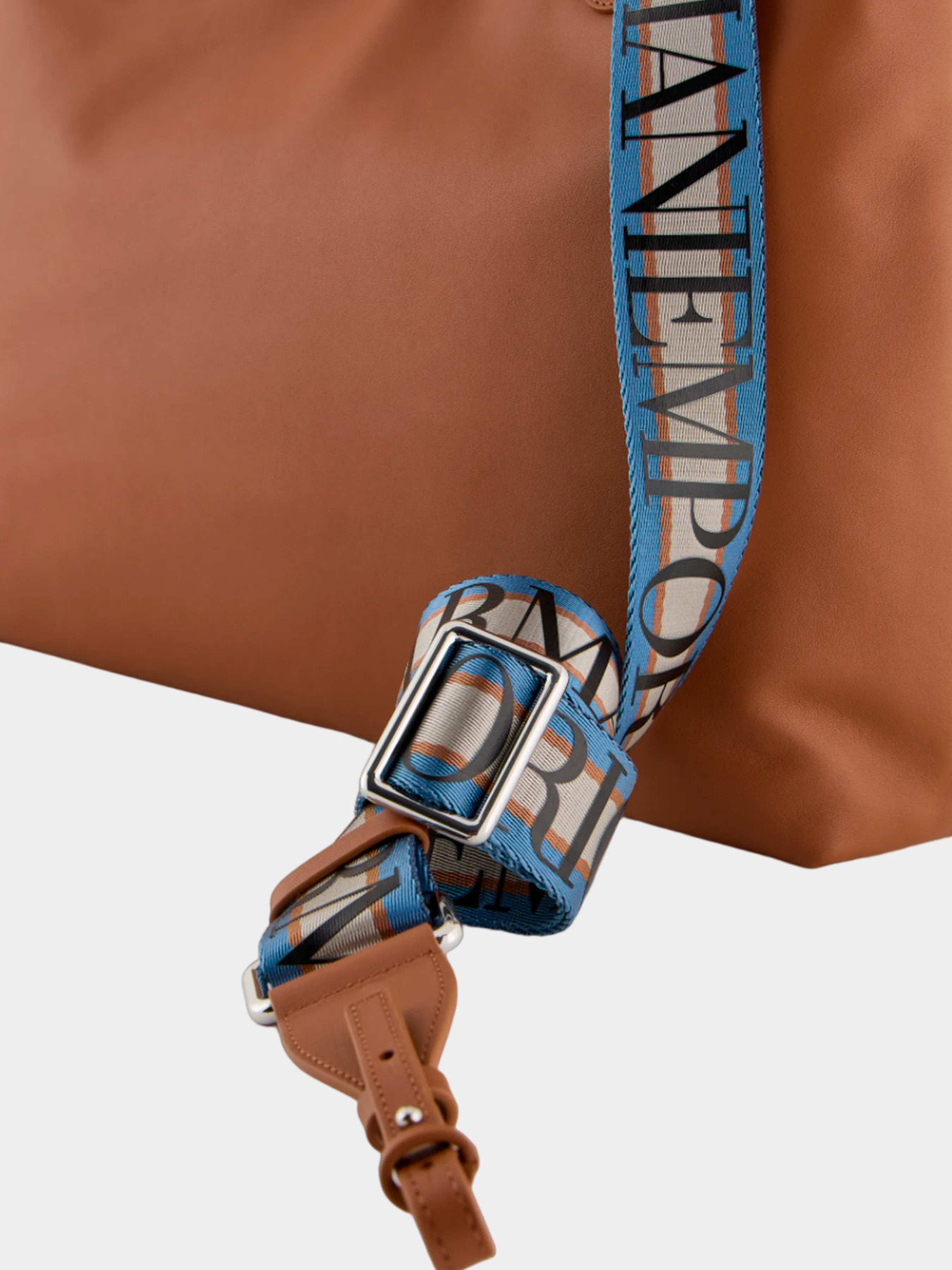 Сумки Emporio Armani модель Y3D165-Y478E-80009 Фото