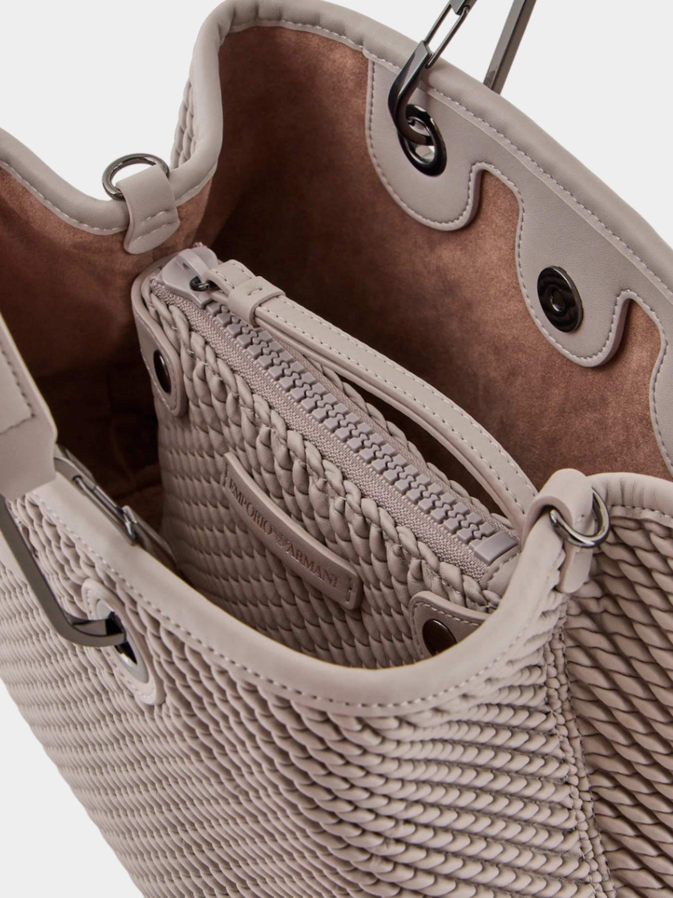 Сумки Emporio Armani модель Y3D166-YVZ9I-80002 Фото
